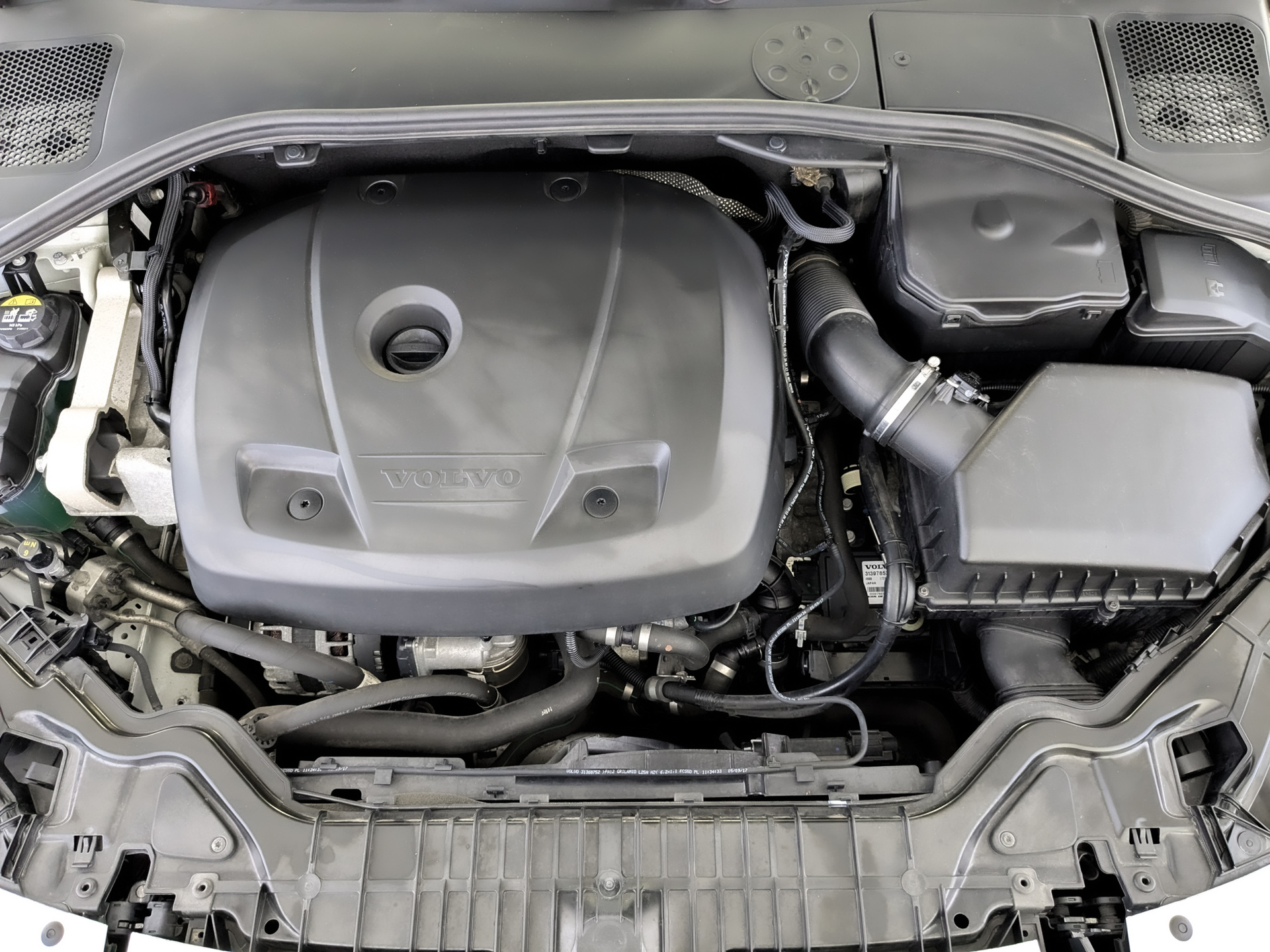 VOLVO S60 1.50 (152 л.с), автомат, 2017, пробег 61 101 км