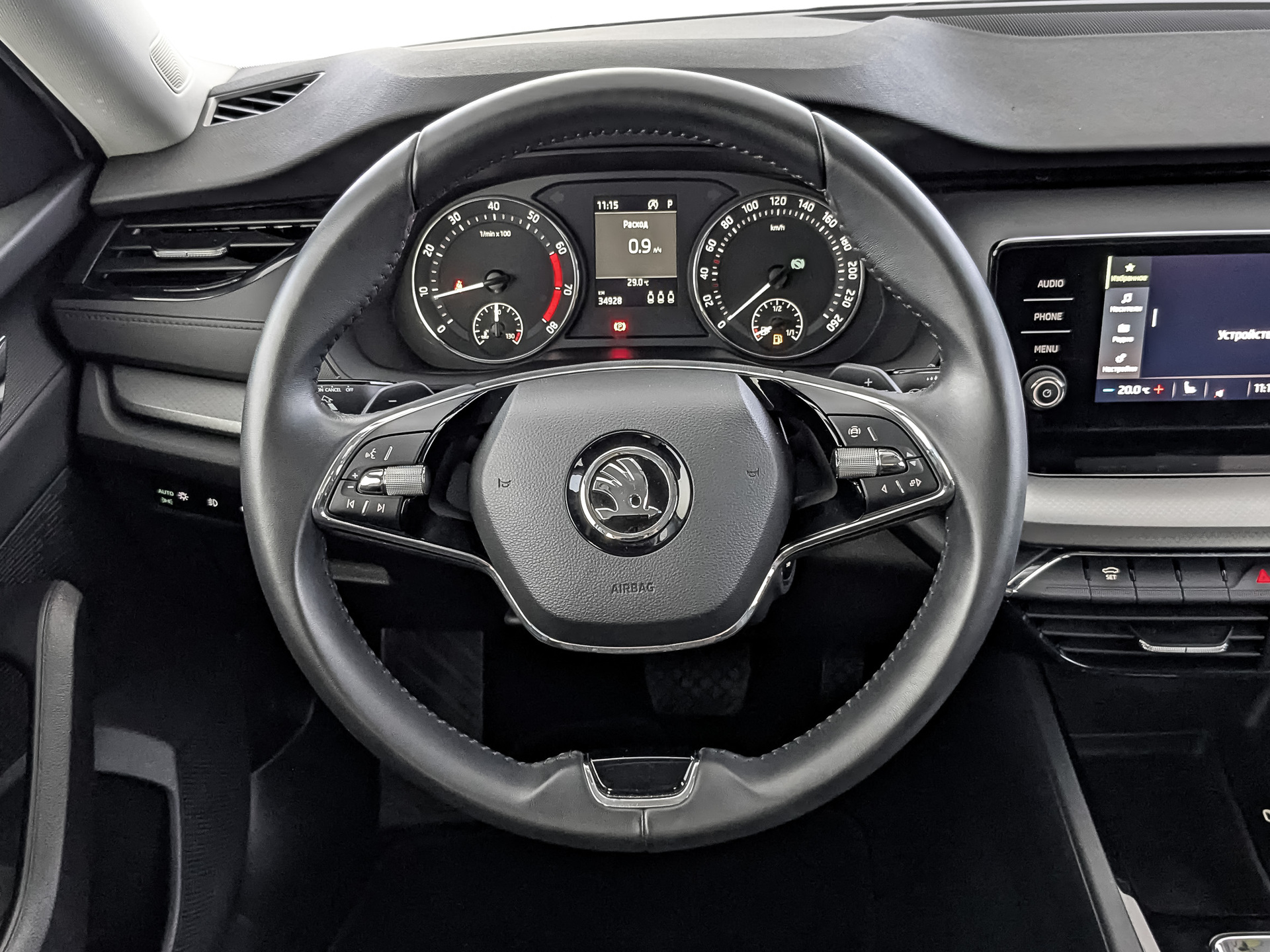 SKODA Octavia 1.40 (150 л.с), автомат, 2022, пробег 34 856 км