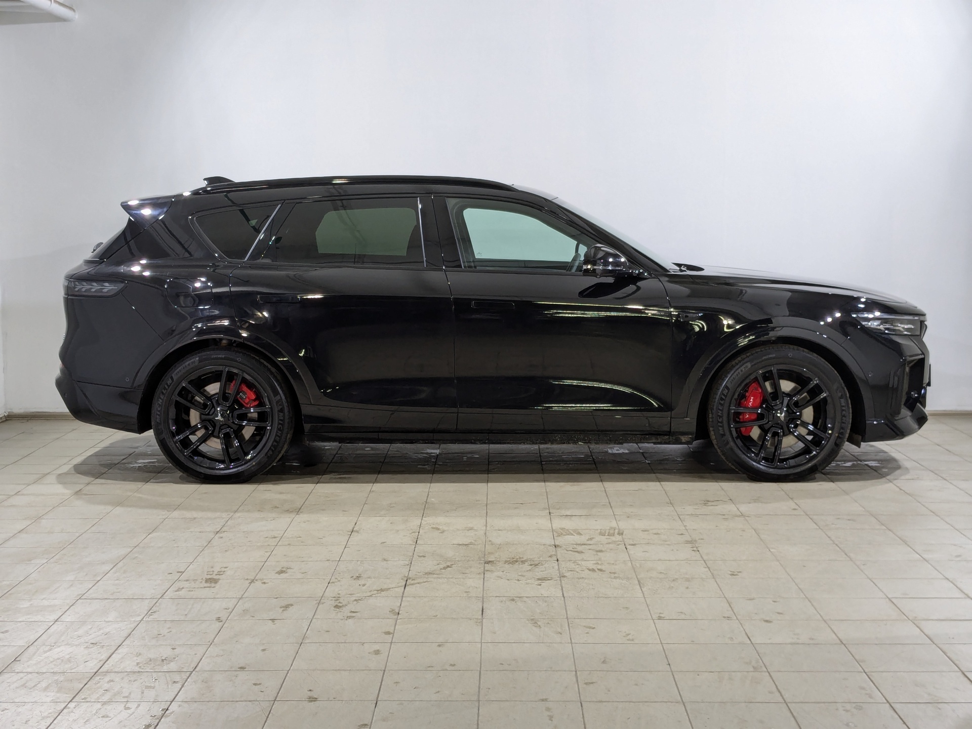 Фото Voyah Free FL EVR SPORT+ 1.5ELH/224 43кВт 4WD