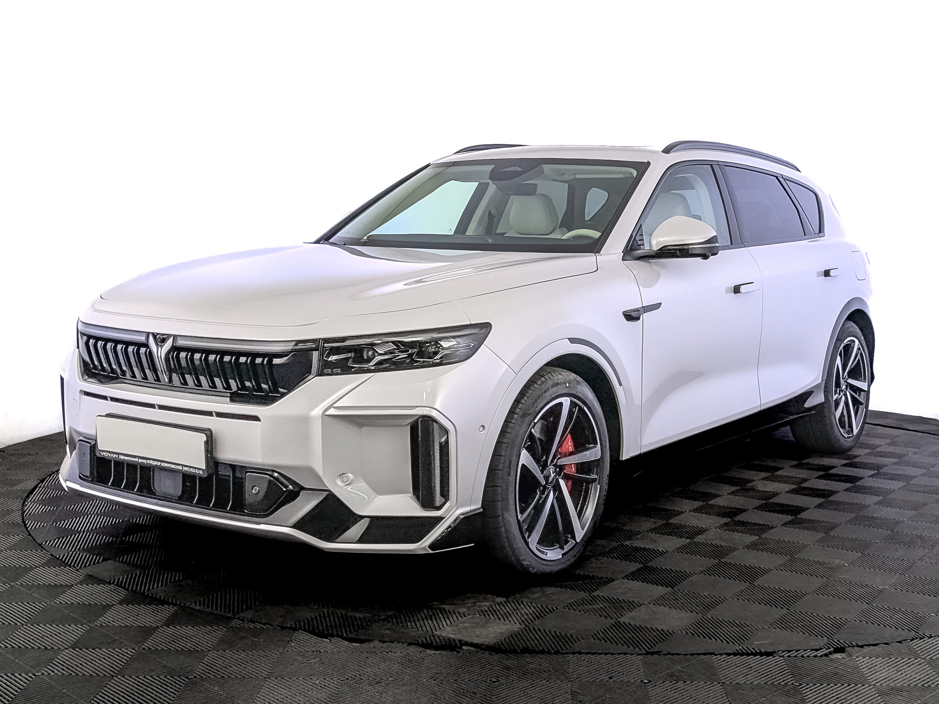 Фото Voyah Free FL EVR SPORT+ 1.5ELH/224 43кВт 4WD