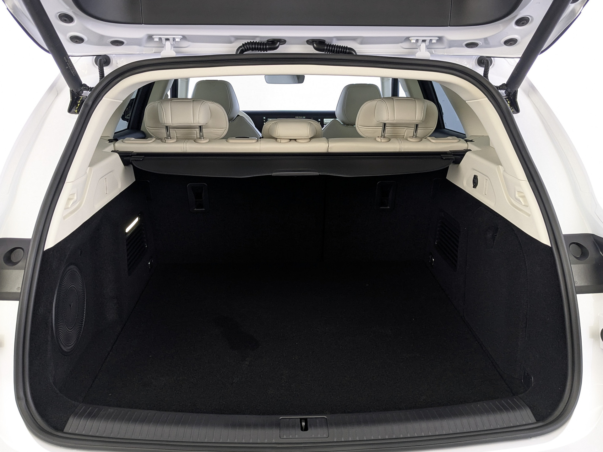 Фото Voyah Free FL EVR SPORT+ 1.5ELH/224 43кВт 4WD