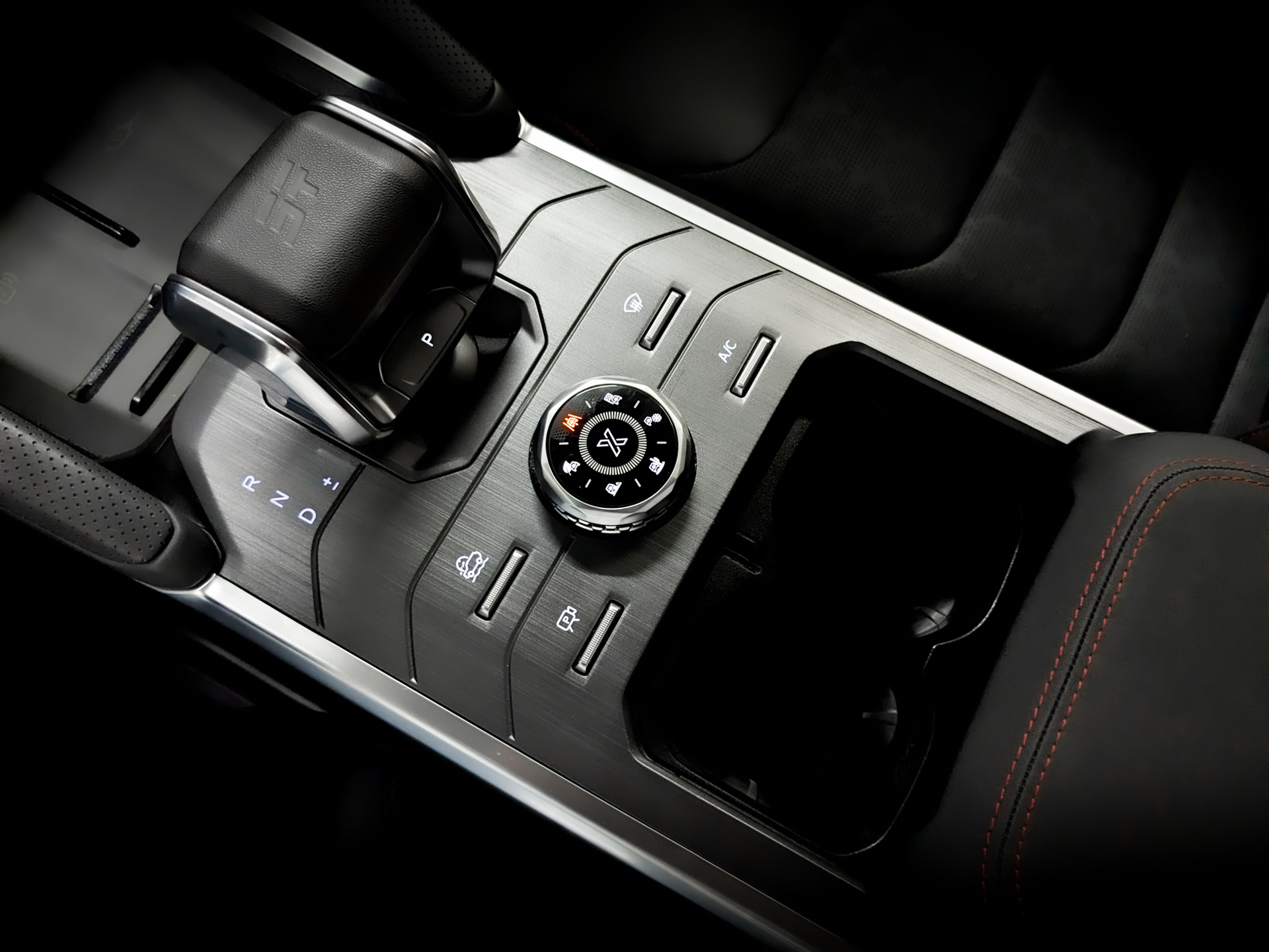 JETOUR T2 2.00 (245 л.с), автомат, 2025, пробег 6 019 км