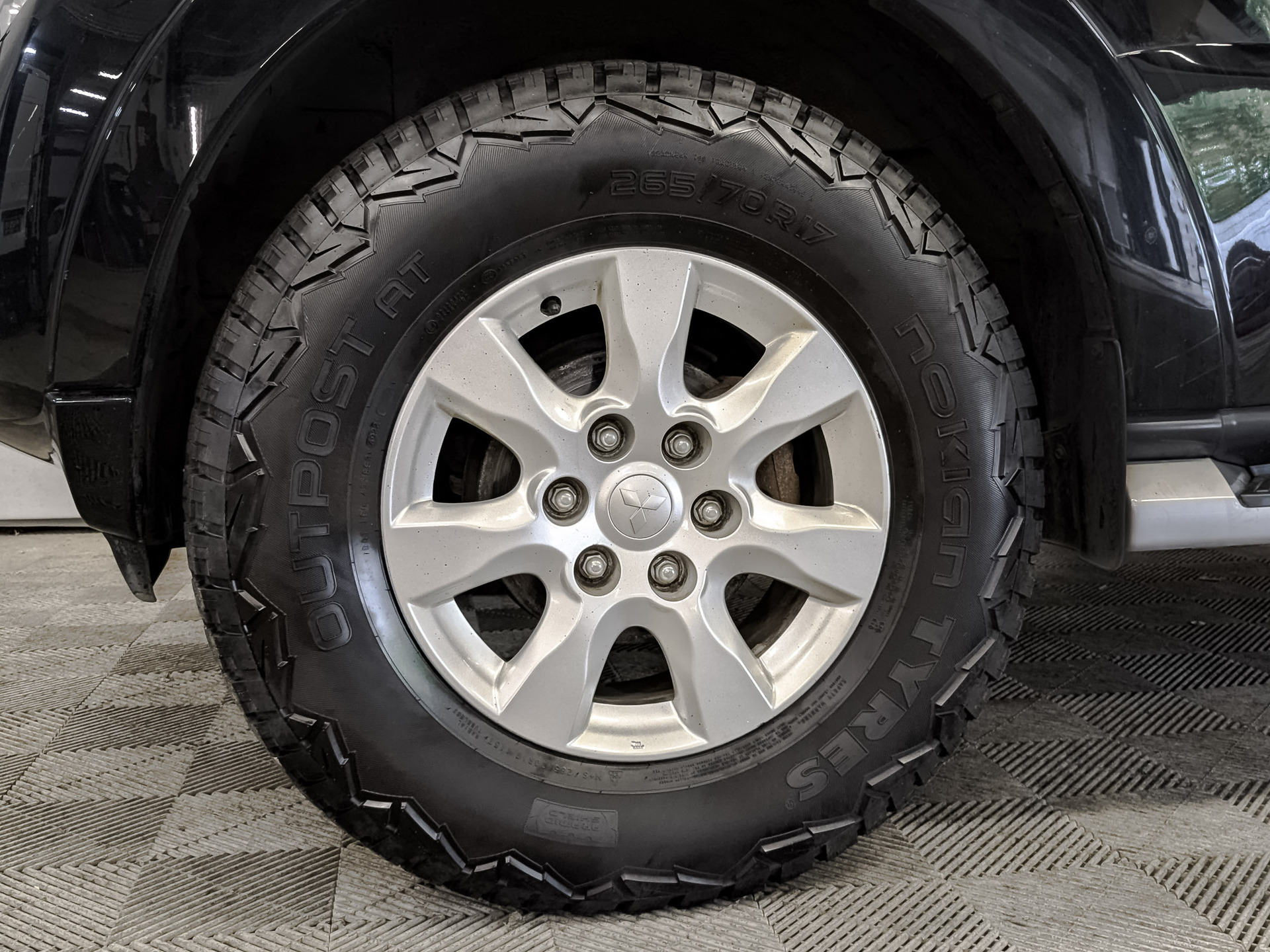 MITSUBISHI Pajero 3.00 (174 л.с), автомат, 2019, пробег 77 105 км