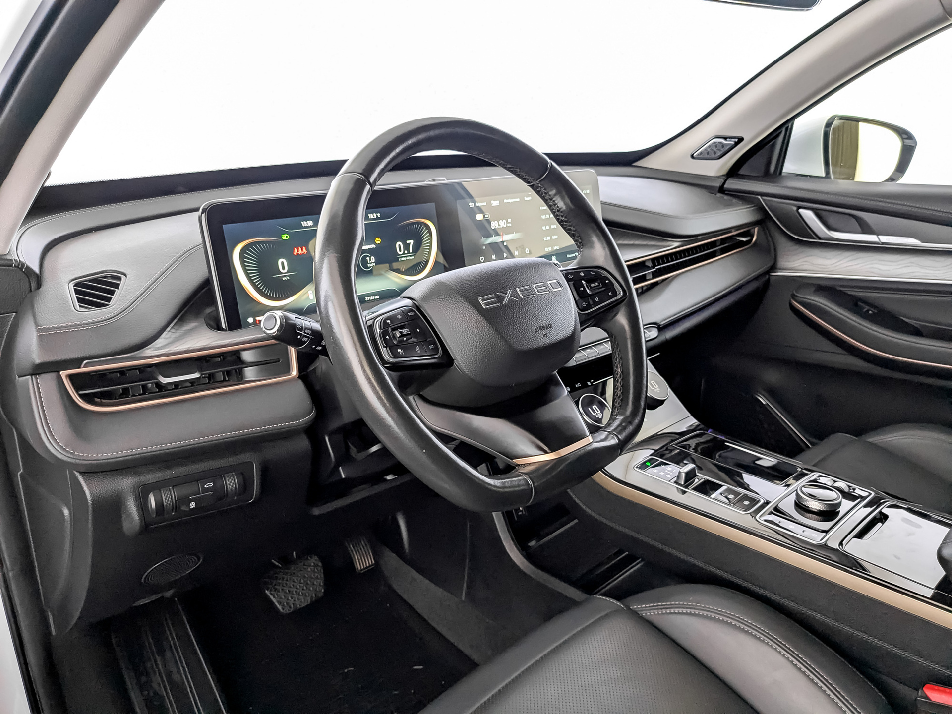 EXEED LX 1.60 (150 л.с), автомат, 2023, пробег 37 174 км