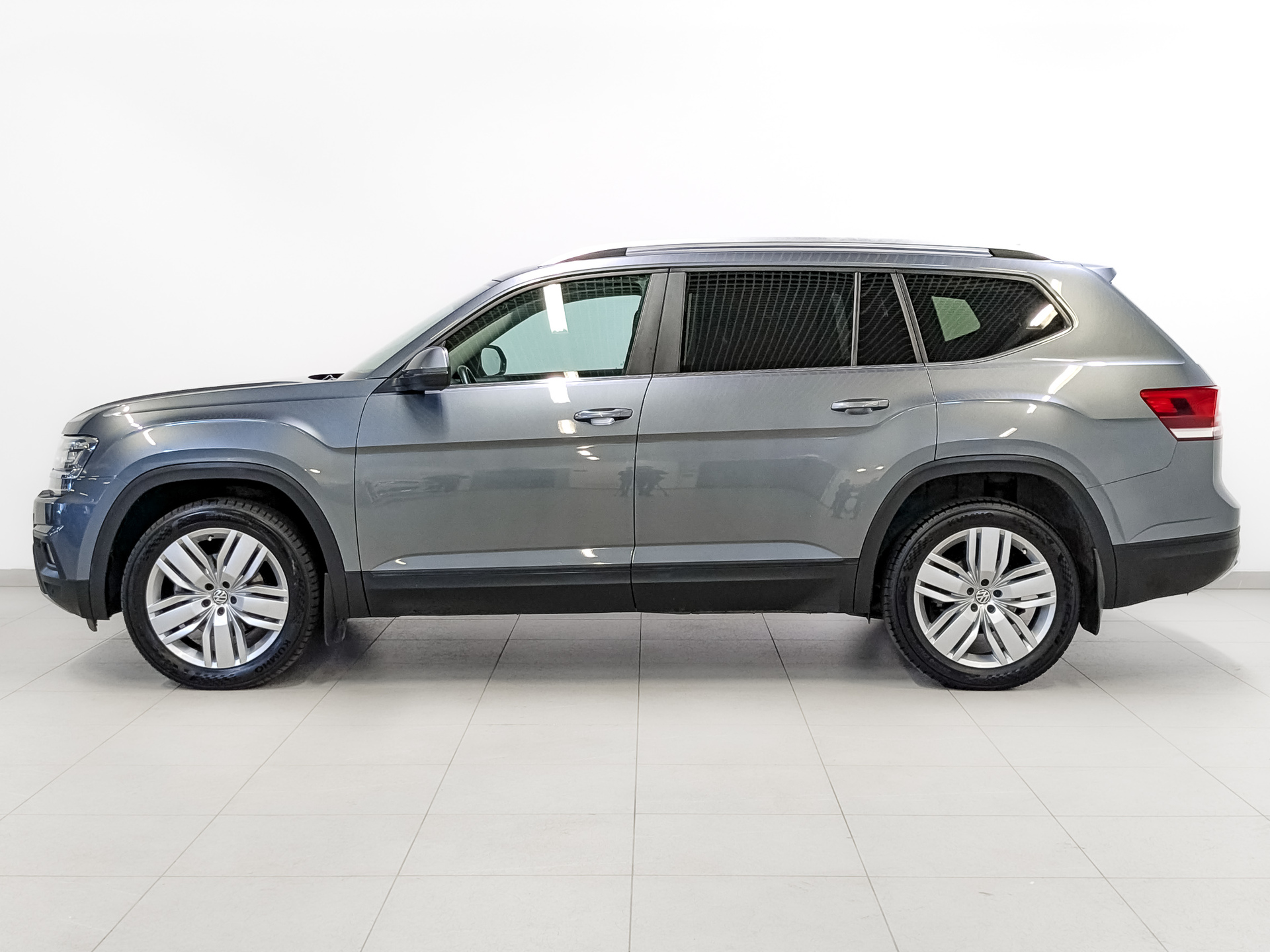 VOLKSWAGEN Teramont 2.00 (220 л.с), автомат, 2019, пробег 94 124 км