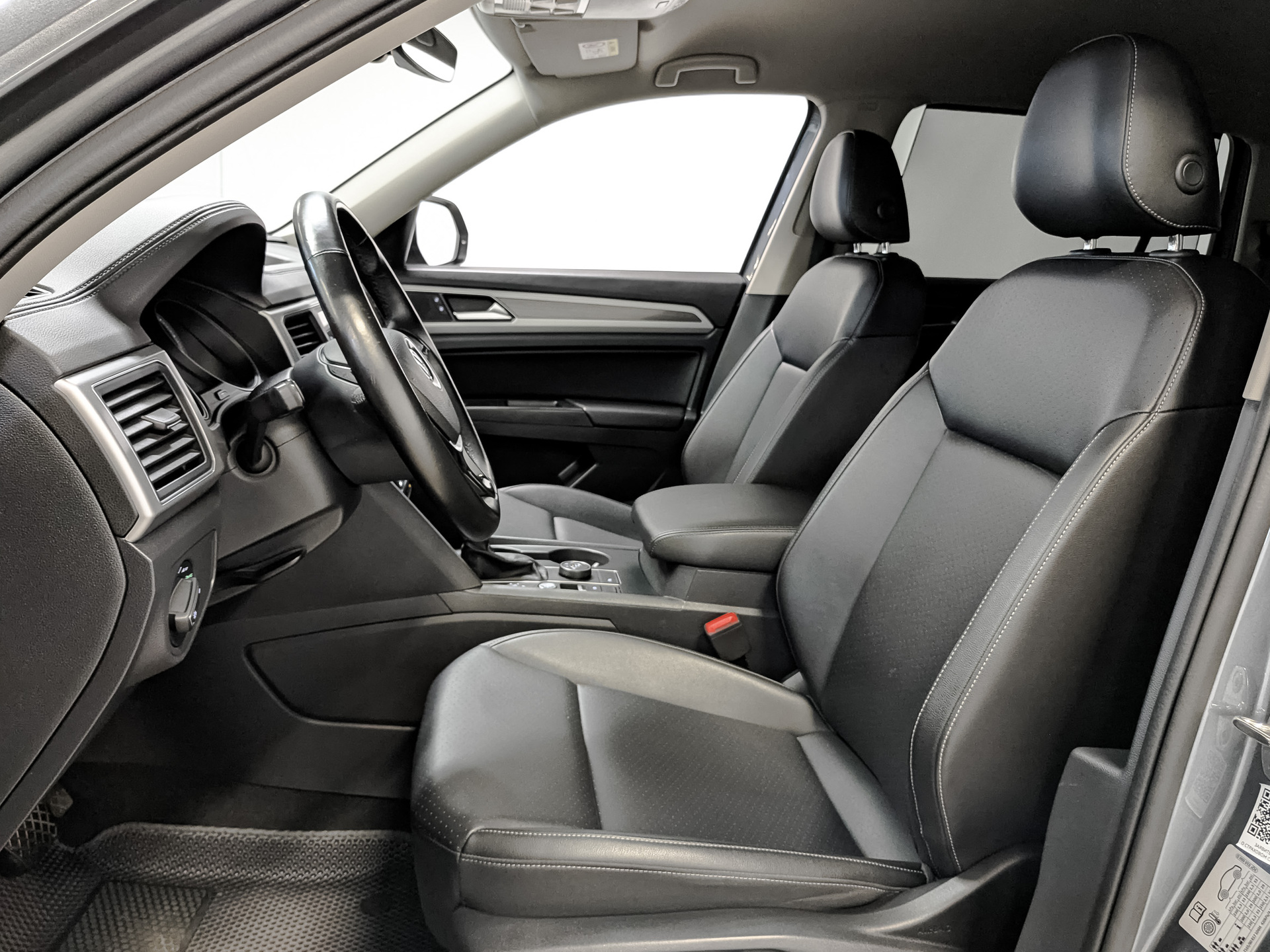 VOLKSWAGEN Teramont 2.00 (220 л.с), автомат, 2019, пробег 94 124 км