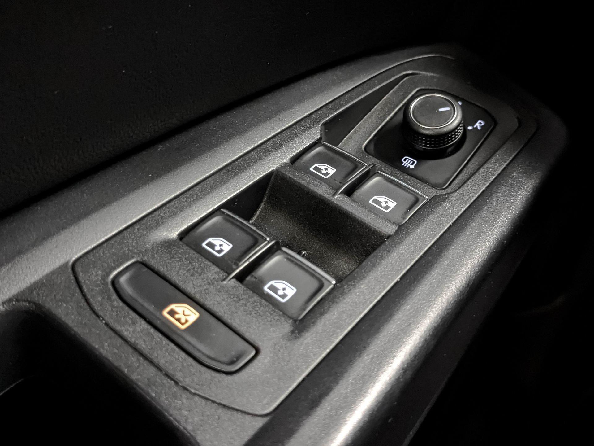 VOLKSWAGEN Teramont 2.00 (220 л.с), автомат, 2019, пробег 94 124 км