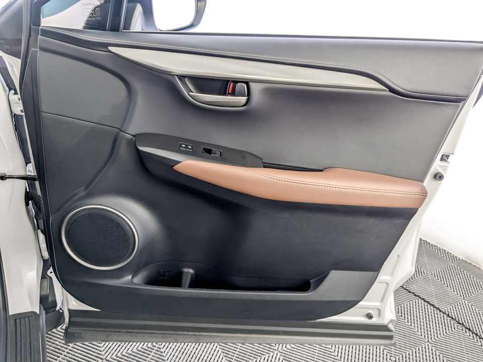 Фото Lexus NX с пробегом 98833 км