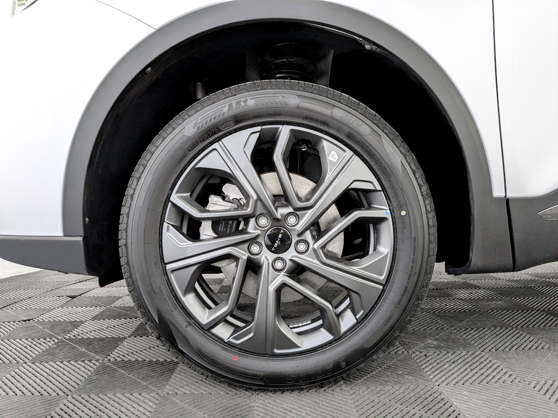 Фото Tenet T7 Прайм 1.6T/150 7RT 2WD