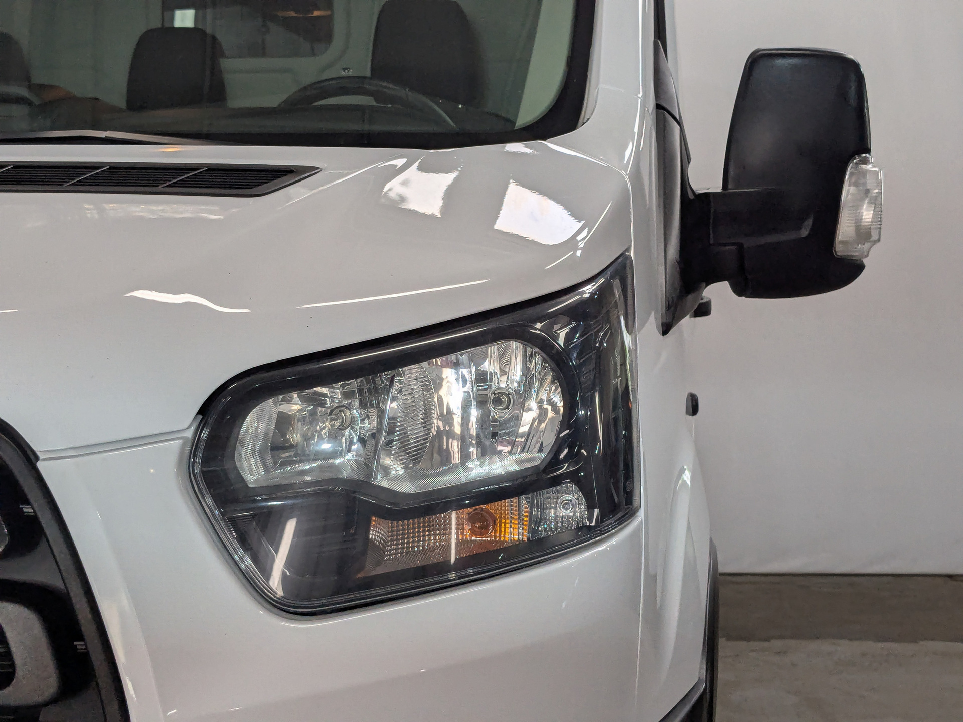 FORD Transit 2.20 (125 л.с), механическая, 2021, пробег 96 160 км