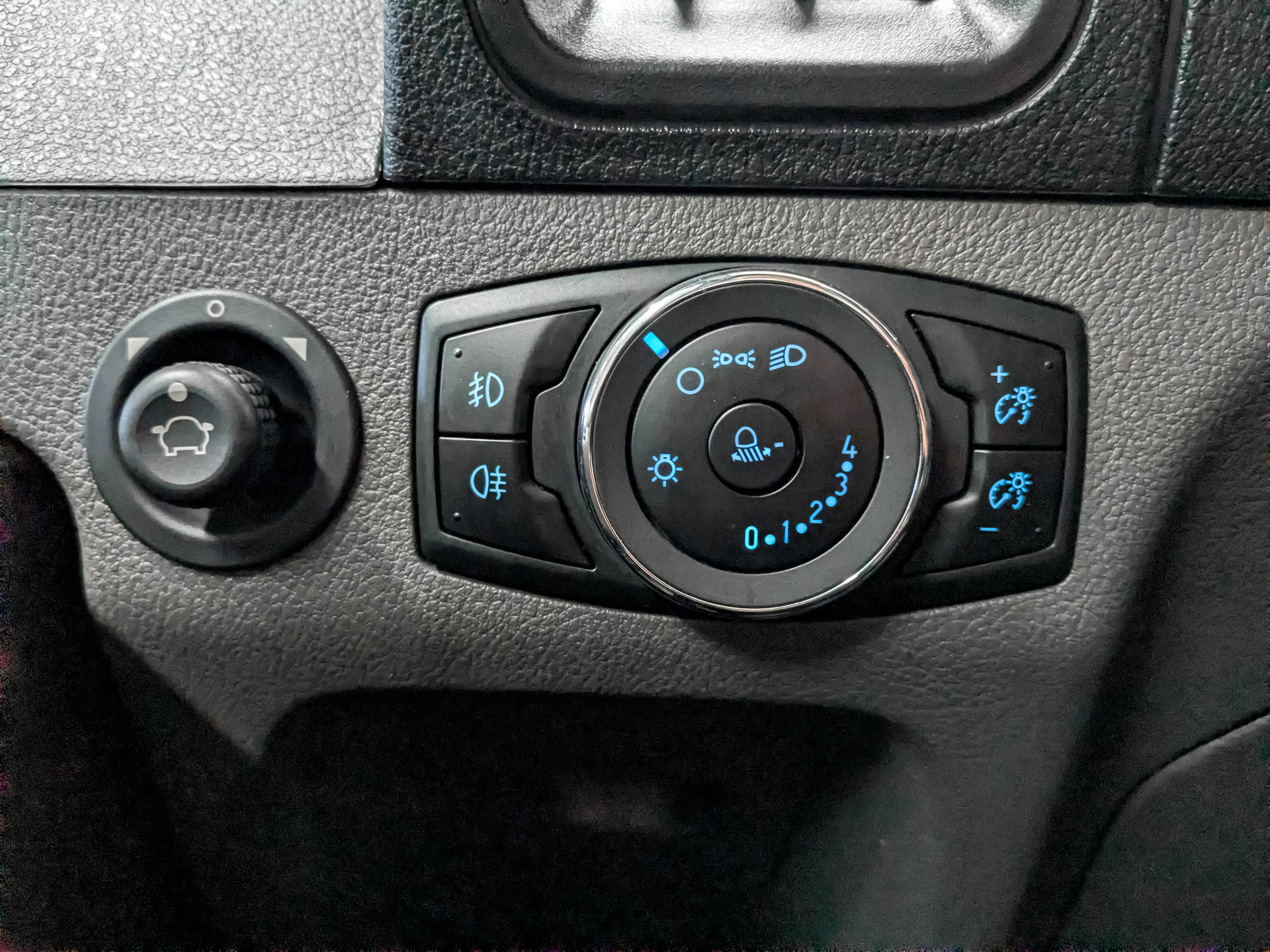 FORD Transit 2.20 (125 л.с), механическая, 2021, пробег 96 160 км