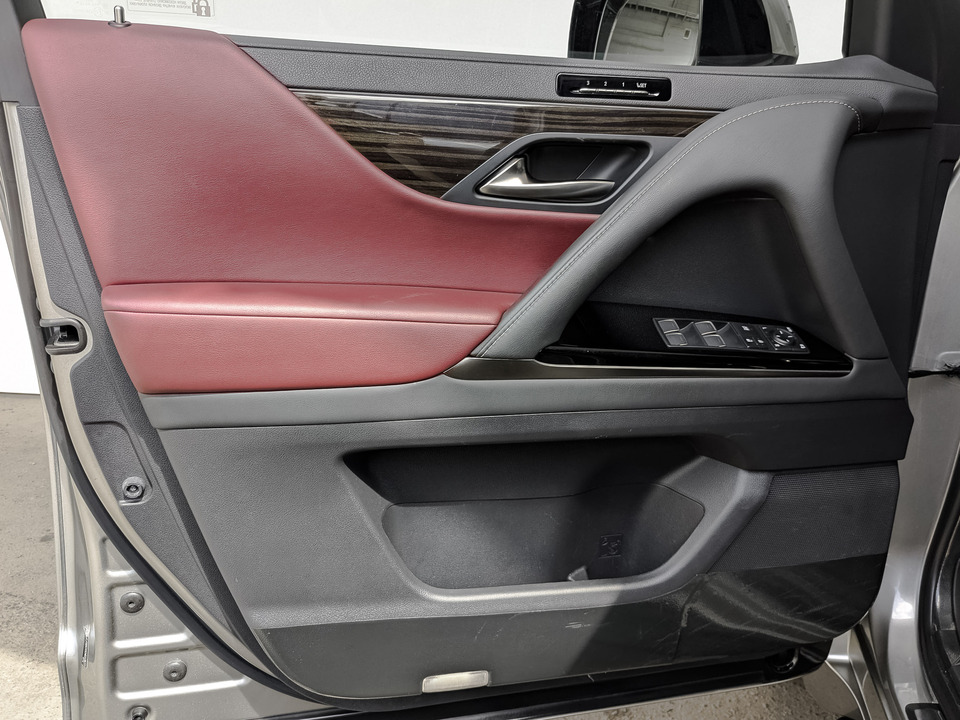 Фото Lexus LX с пробегом 80950 км