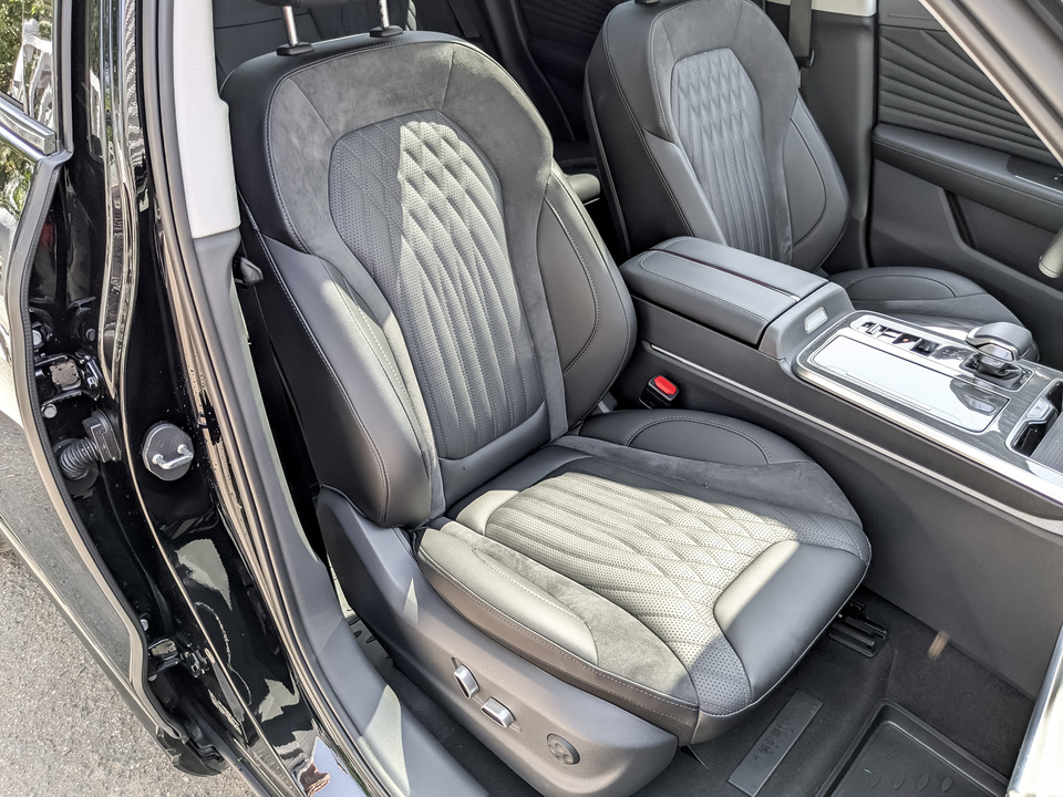 Фото Hongqi HS5 с пробегом 12309 км