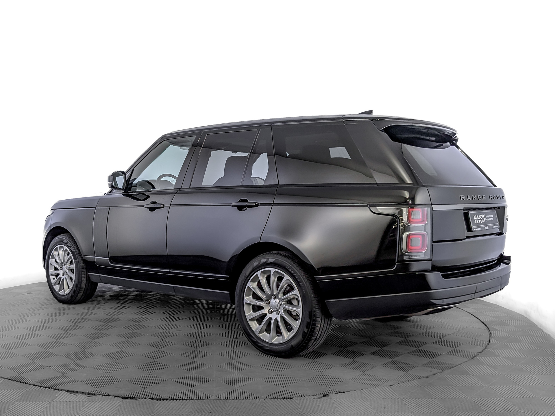 LAND ROVER Range Rover 3.00 (248 л.с), автомат, 2018, пробег 74 155 км