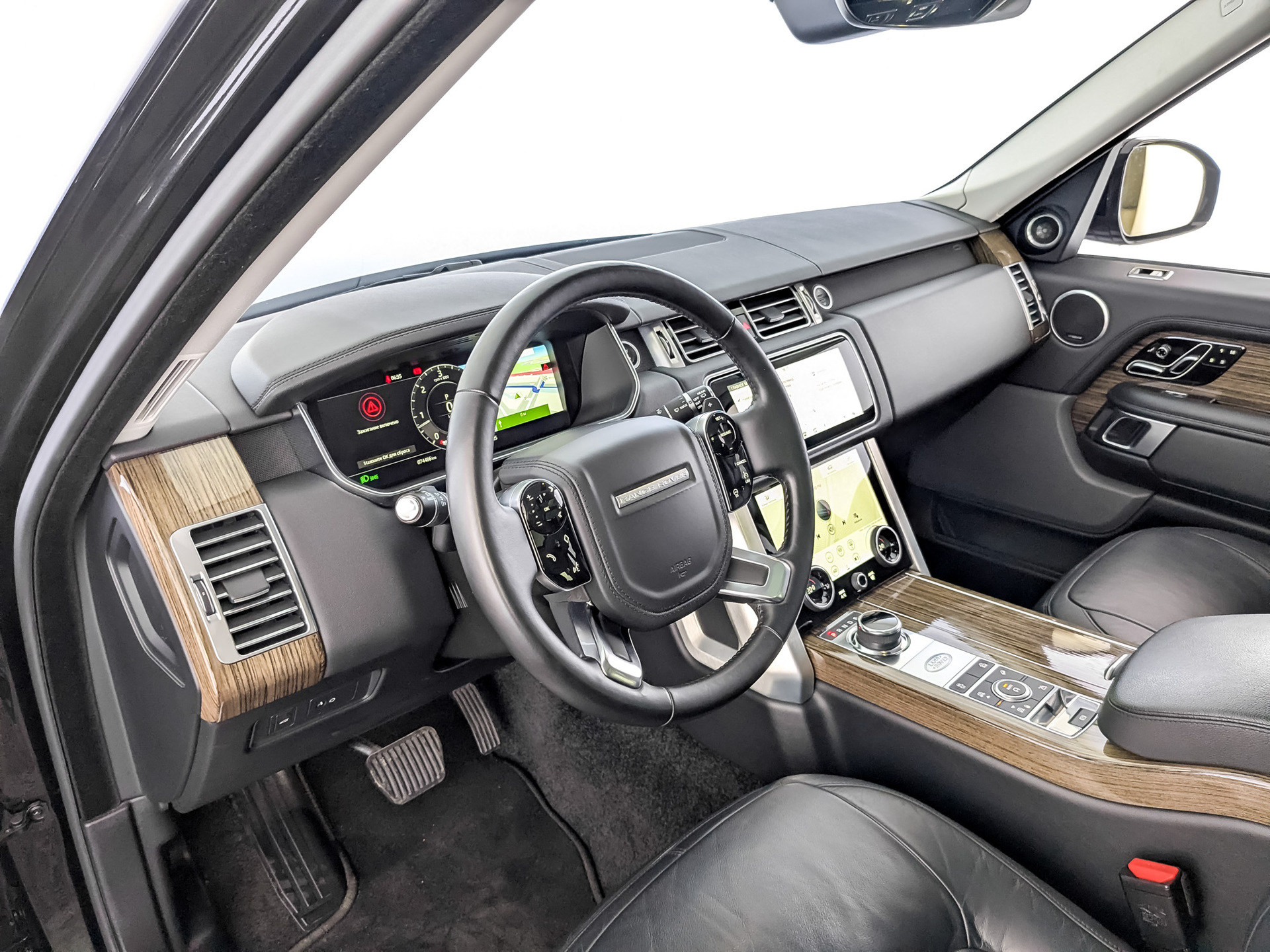 LAND ROVER Range Rover 3.00 (248 л.с), автомат, 2018, пробег 74 155 км