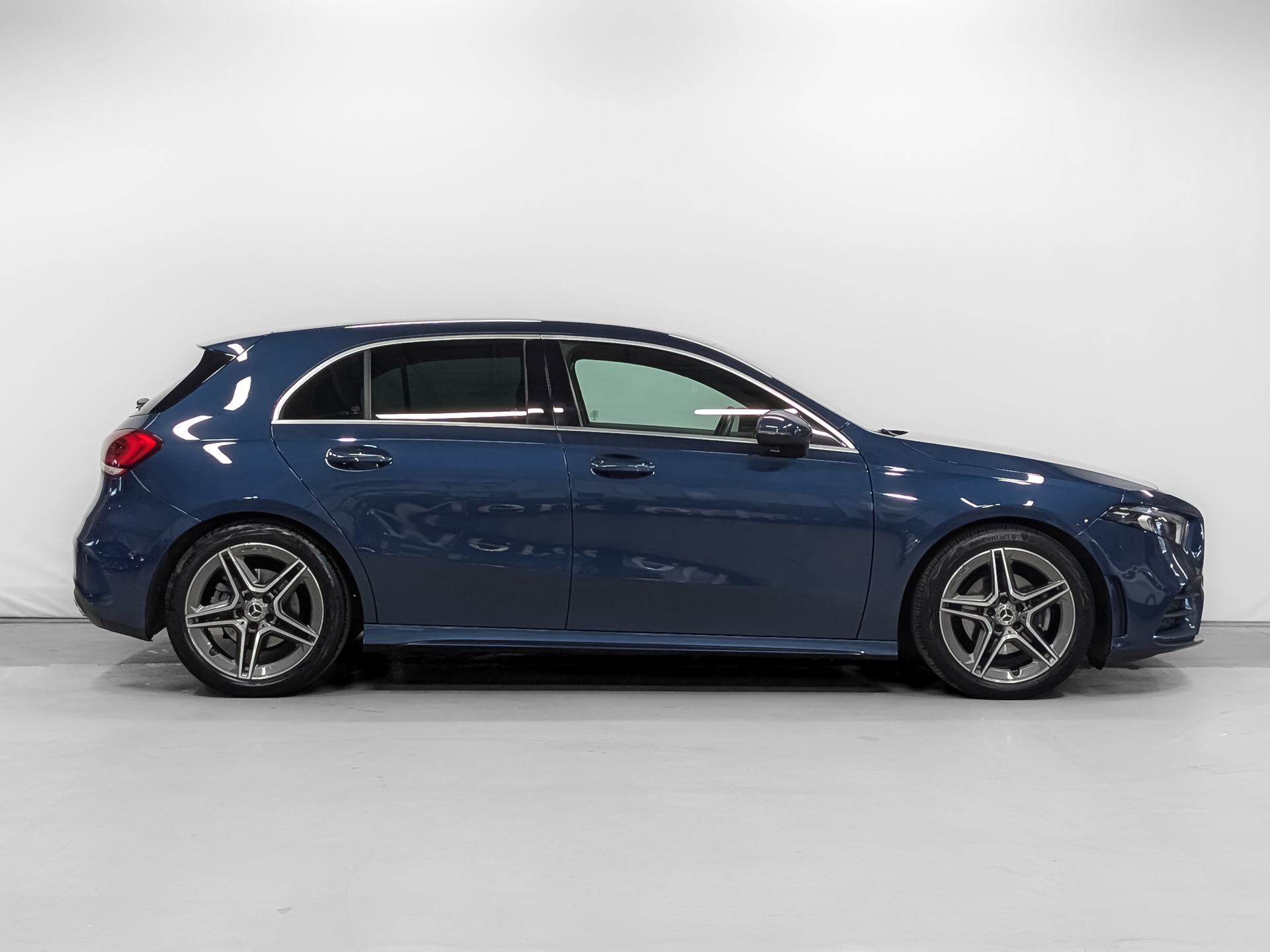 MERCEDES-BENZ A-Класс 1.30 (150 л.с), автомат, 2020, пробег 77 418 км