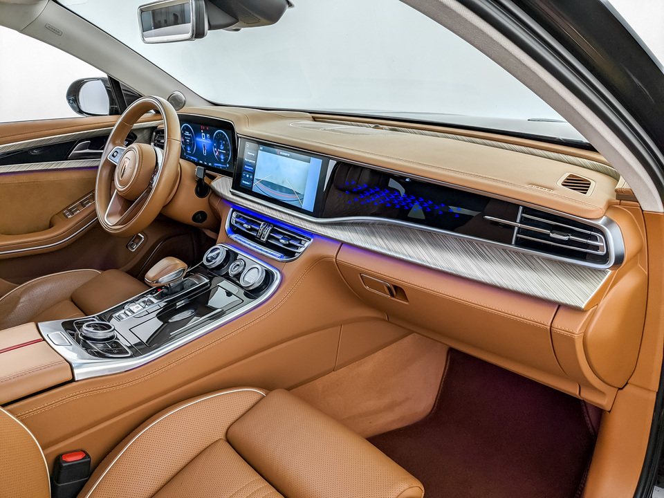 Фото Hongqi H9 с пробегом 80215 км