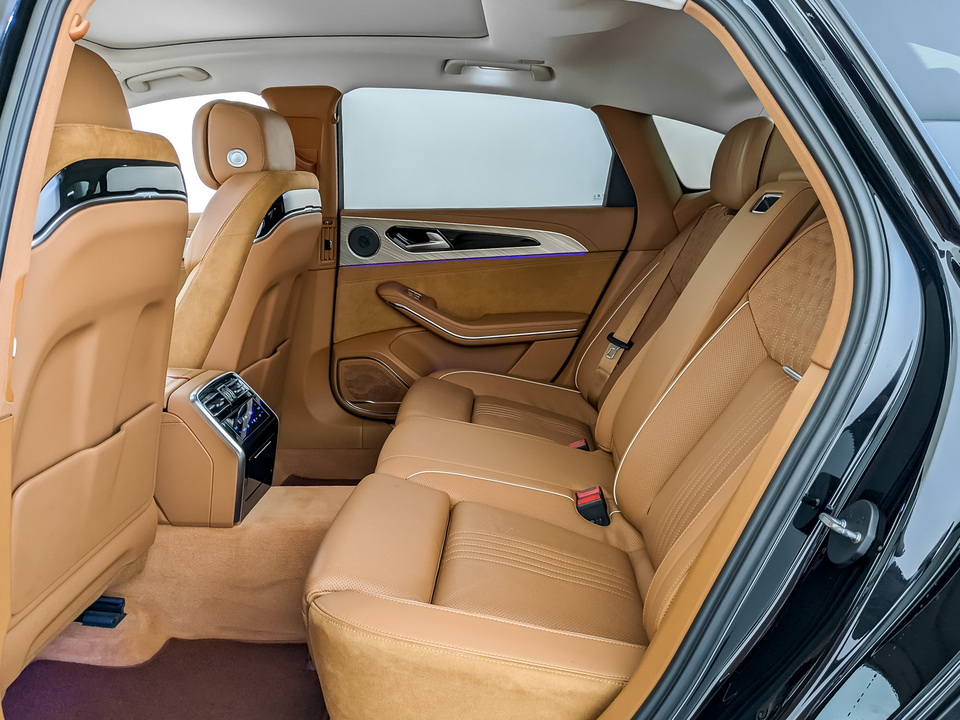 Фото Hongqi H9 с пробегом 80215 км
