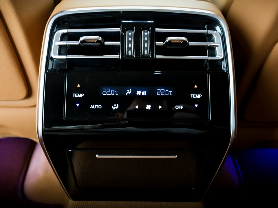 Фото Hongqi H9 с пробегом 80215 км