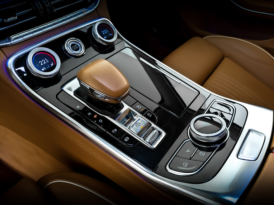 Фото Hongqi H9 с пробегом 80215 км