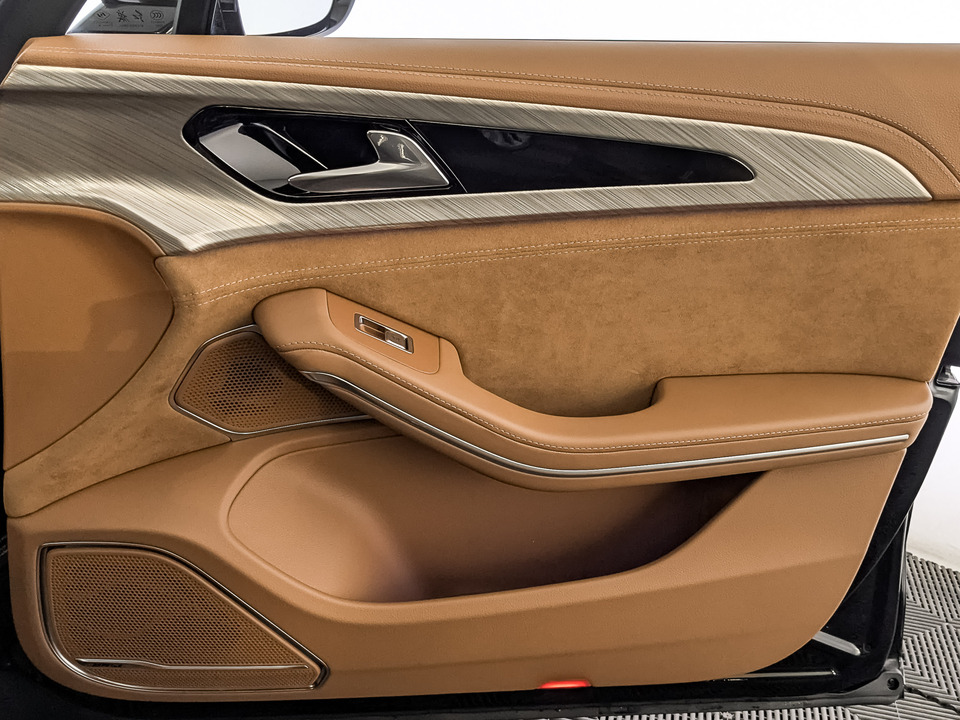Фото Hongqi H9 с пробегом 80215 км