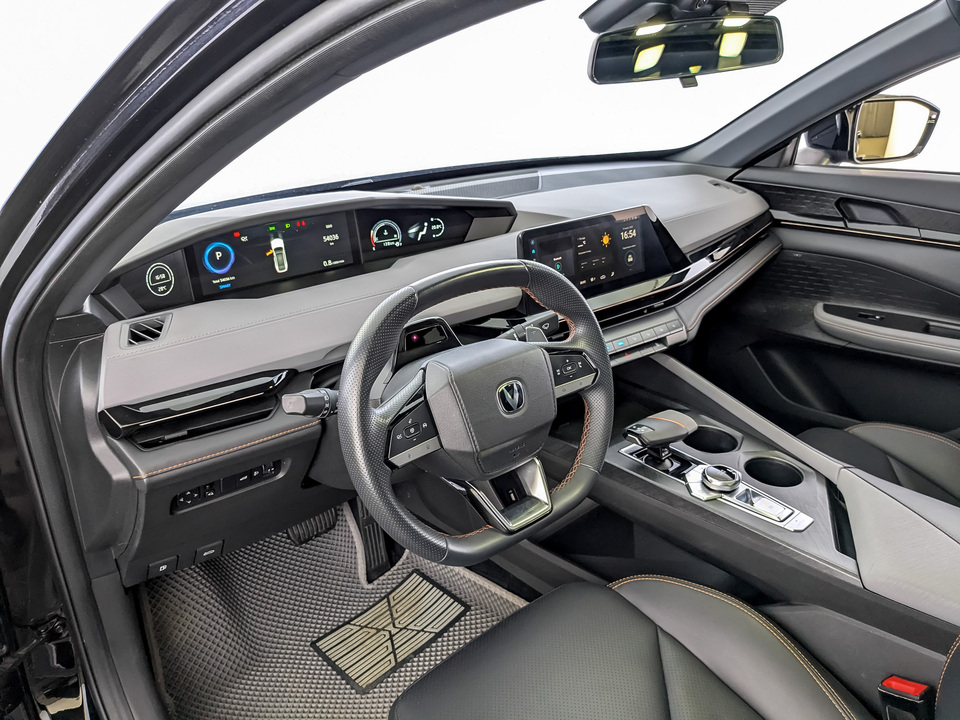 Фото Changan UNI-V с пробегом 54 035 км