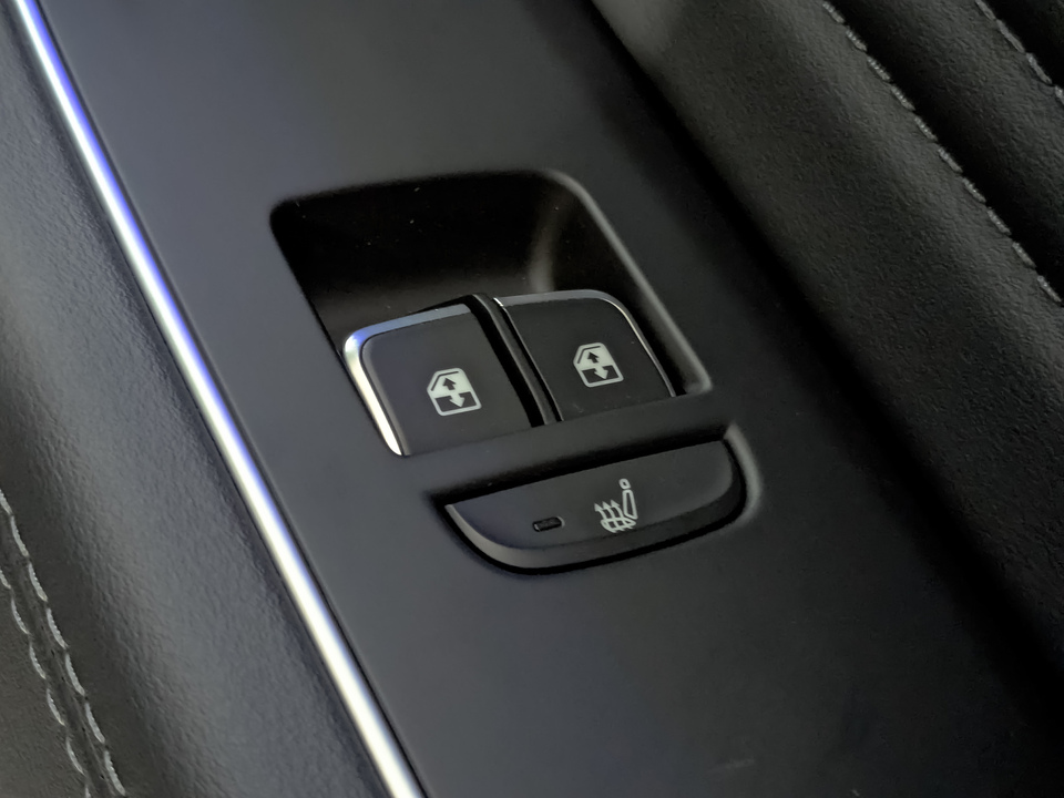 Фото Hongqi HS5 с пробегом 7082 км