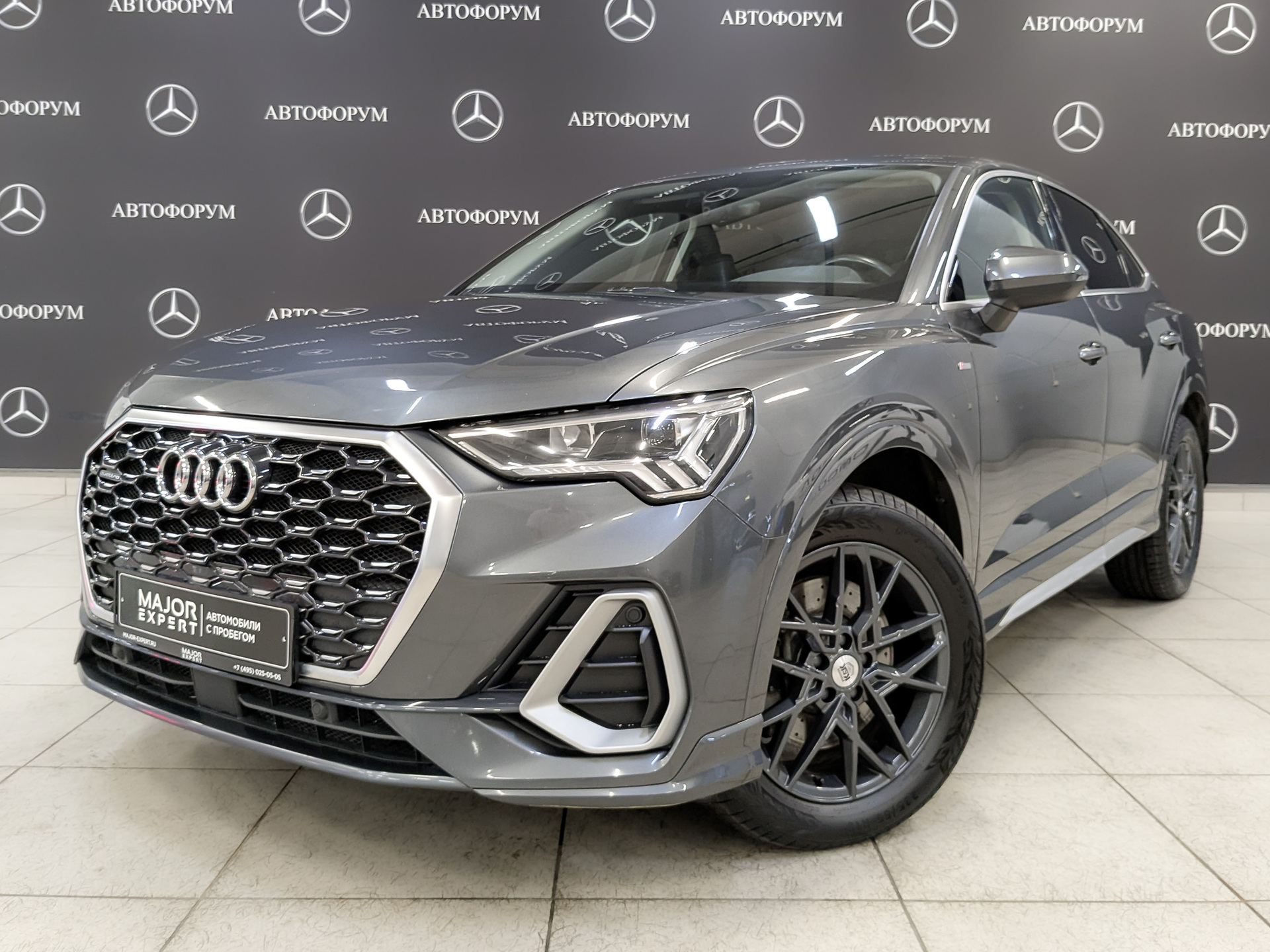 AUDI Q3 2.00 (180 л.с), автомат, 2020, пробег 106 279 км