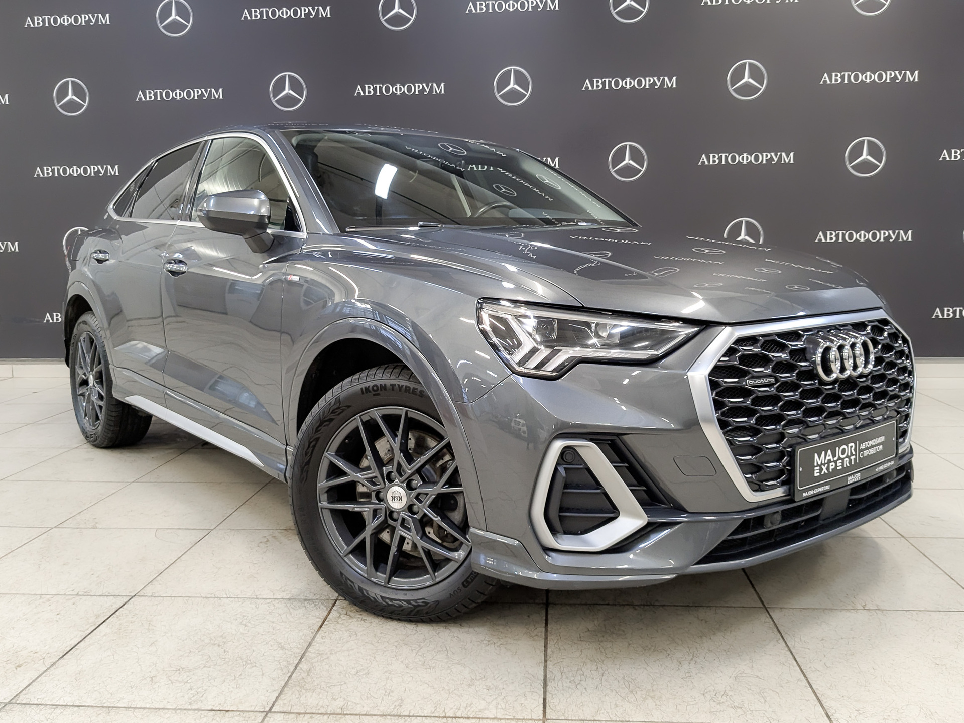 AUDI Q3 2.00 (180 л.с), автомат, 2020, пробег 106 279 км