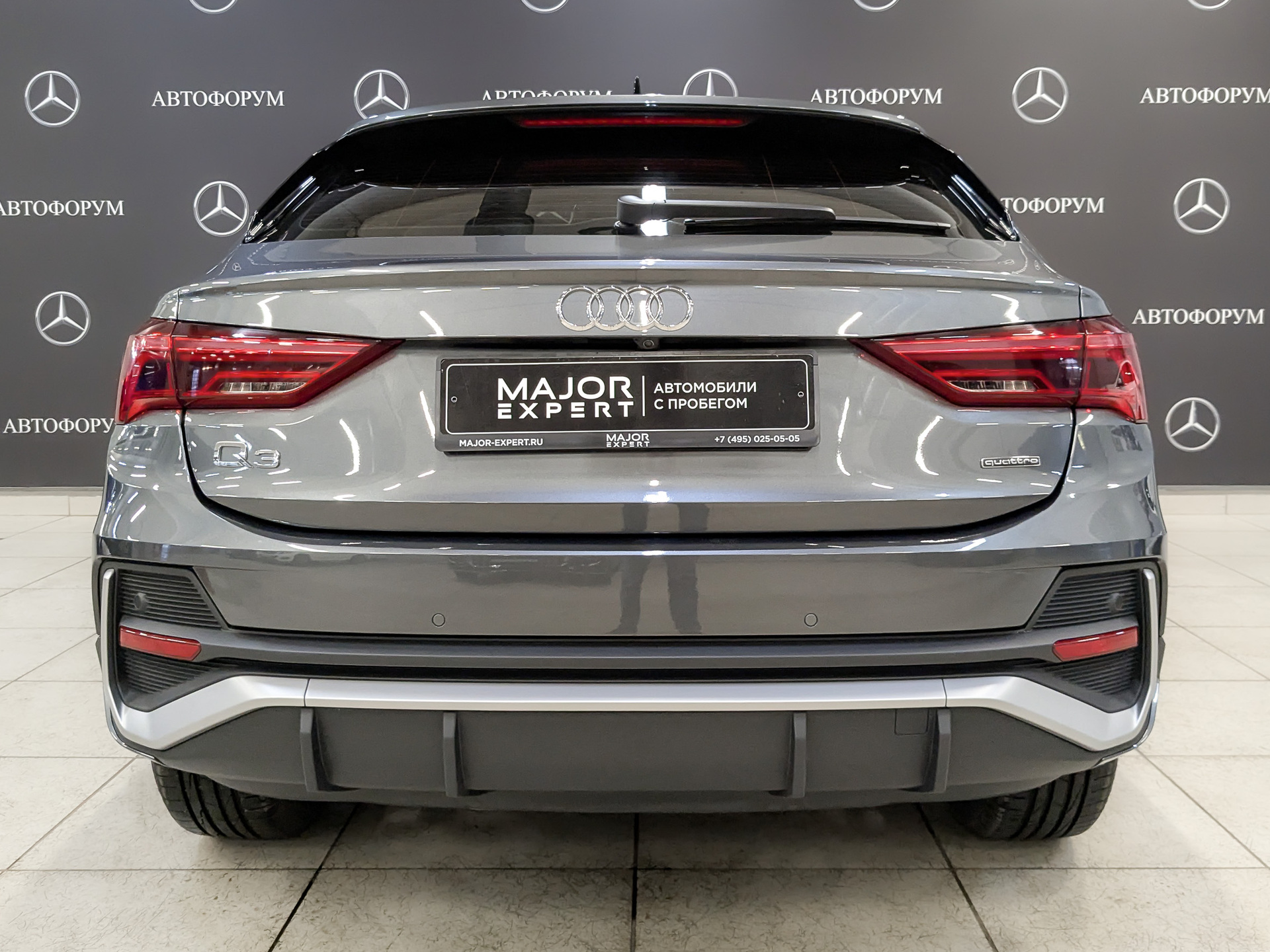 AUDI Q3 2.00 (180 л.с), автомат, 2020, пробег 106 279 км