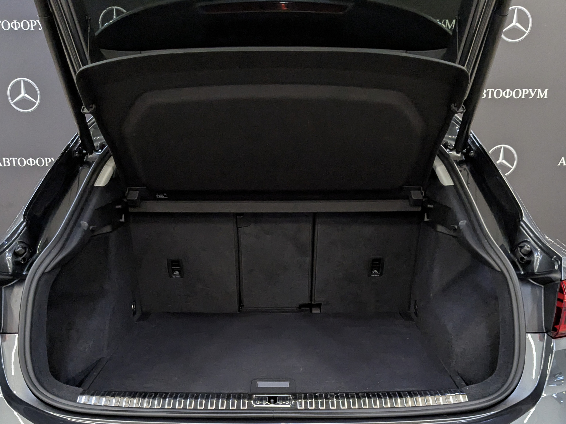 AUDI Q3 2.00 (180 л.с), автомат, 2020, пробег 106 279 км