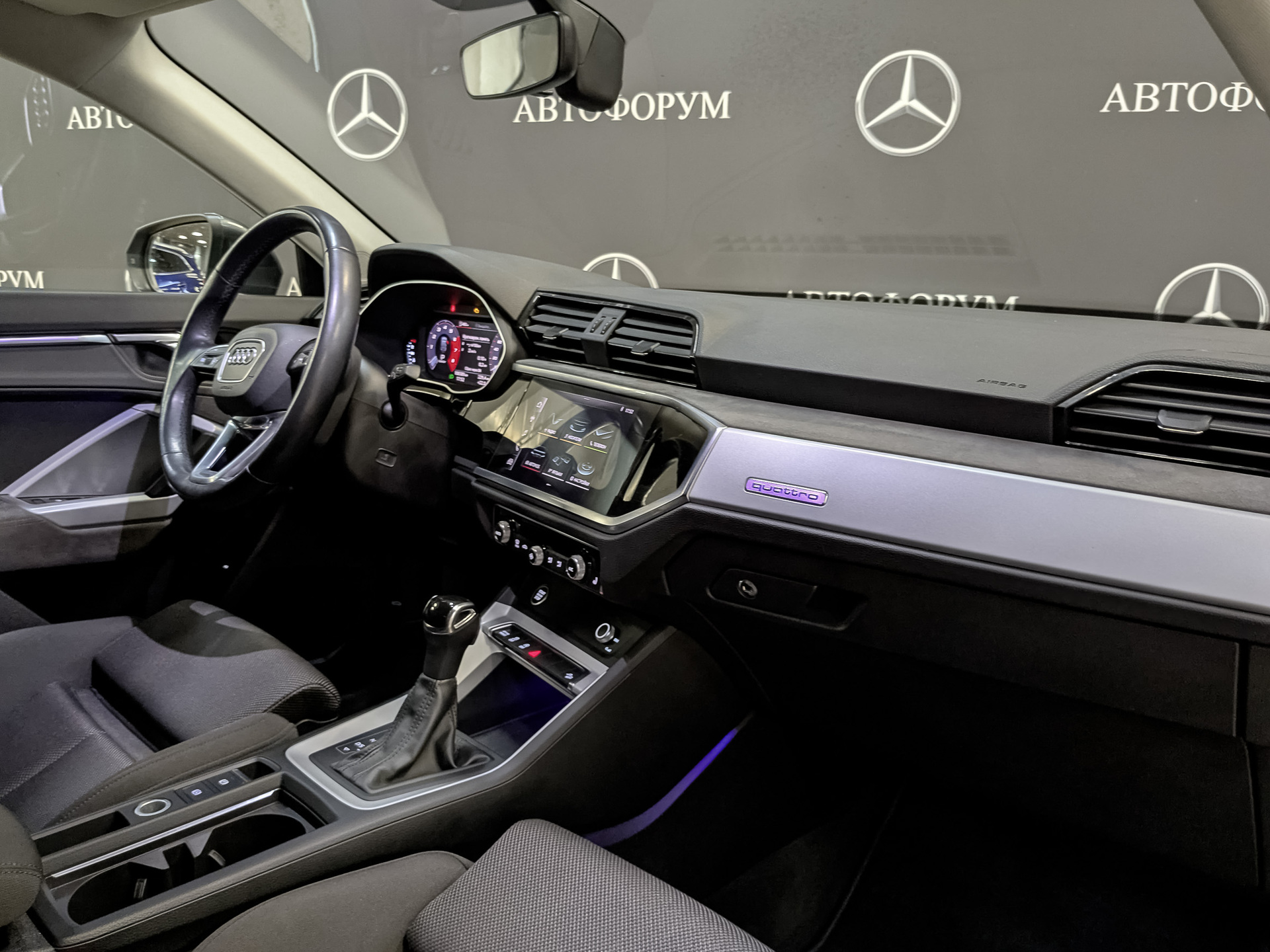 AUDI Q3 2.00 (180 л.с), автомат, 2020, пробег 106 279 км
