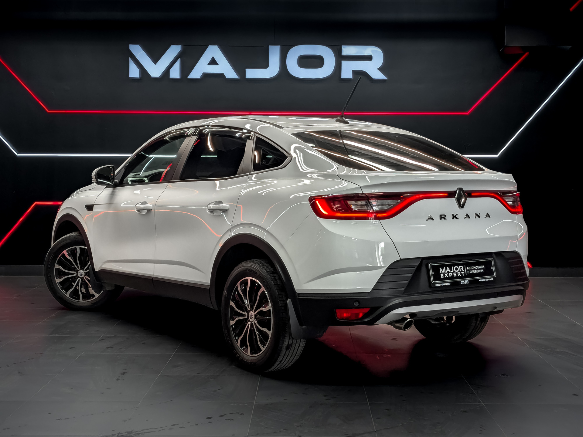 RENAULT Arkana 1.60 (114 л.с), автомат, 2021, пробег 59 707 км