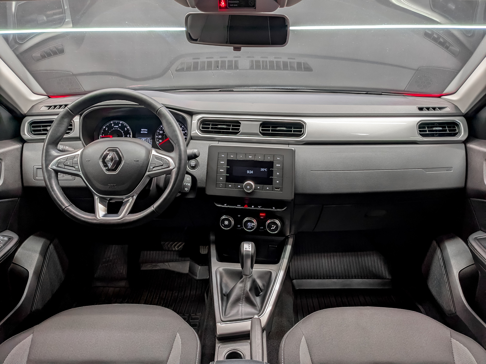 RENAULT Arkana 1.60 (114 л.с), автомат, 2021, пробег 59 707 км