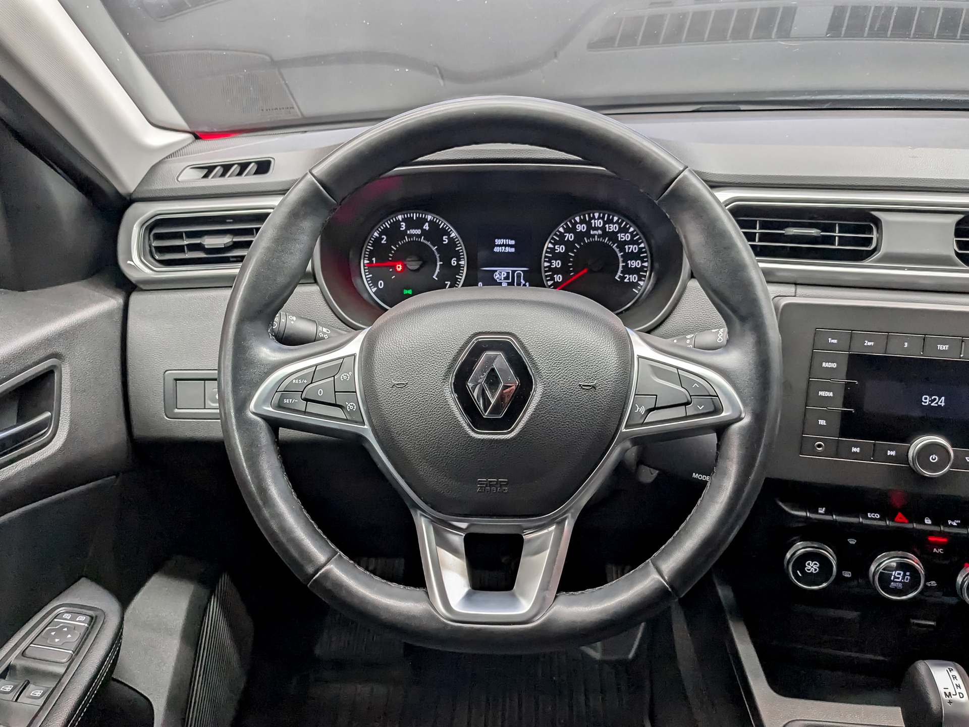 RENAULT Arkana 1.60 (114 л.с), автомат, 2021, пробег 59 707 км