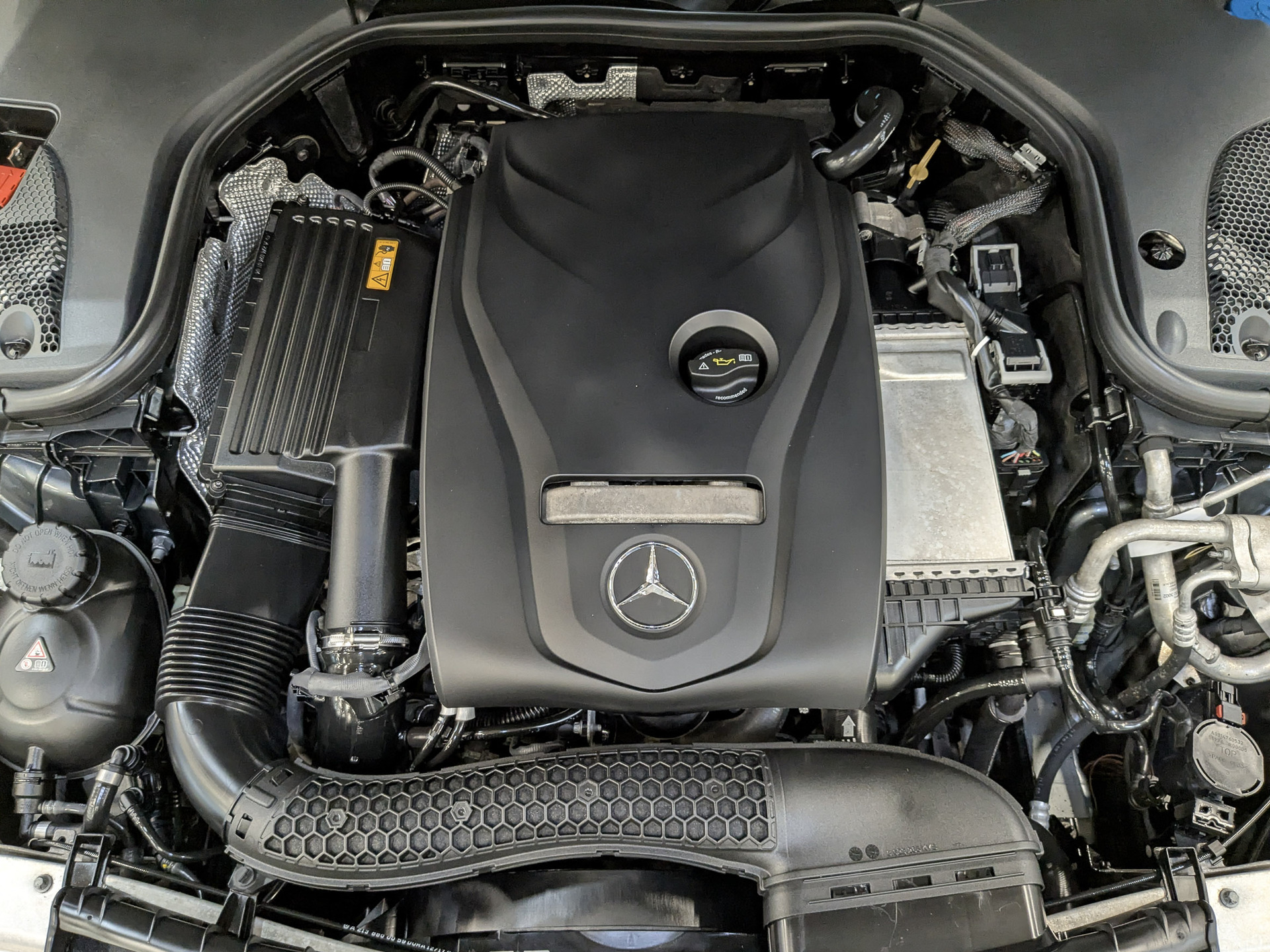 MERCEDES-BENZ E-Класс Купе 2.00 (184 л.с), автомат, 2017, пробег 87 777 км