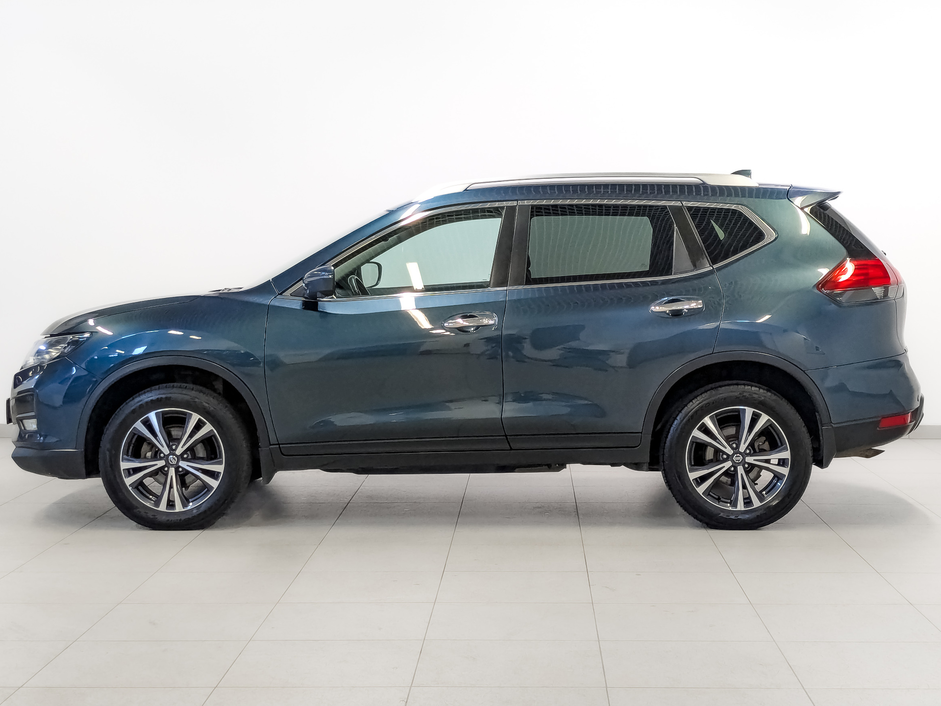 NISSAN X-Trail 2.00 (144 л.с), автомат, 2021, пробег 78 327 км