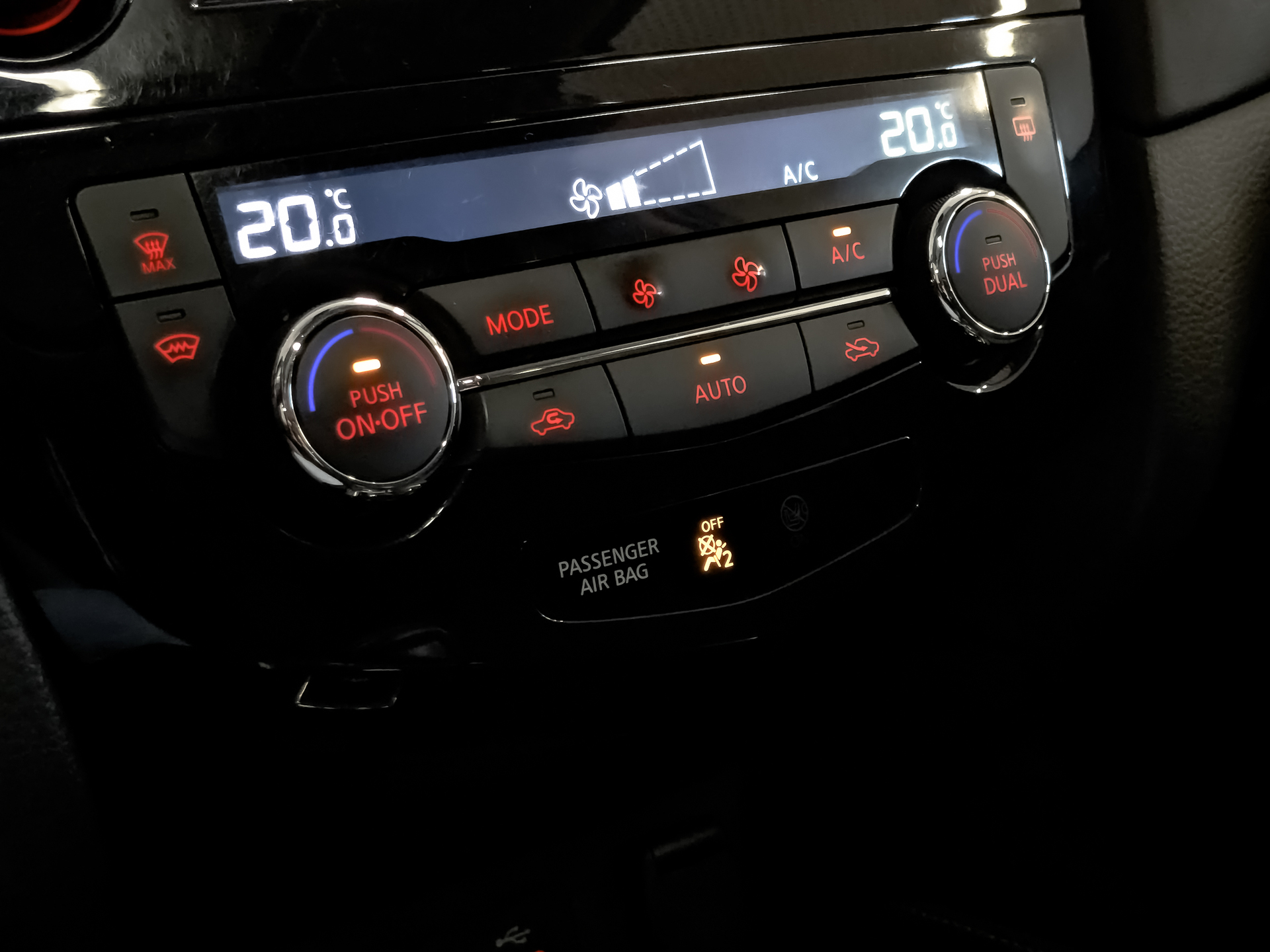 NISSAN X-Trail 2.00 (144 л.с), автомат, 2021, пробег 78 327 км