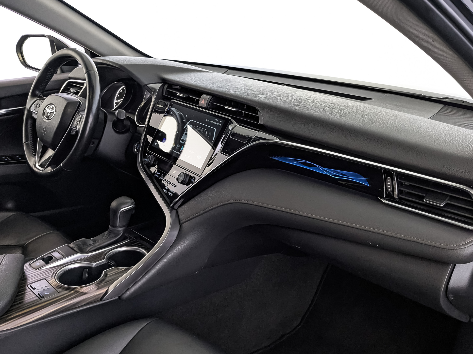 TOYOTA Camry 2.50 (181 л.с), автомат, 2020, пробег 112 991 км