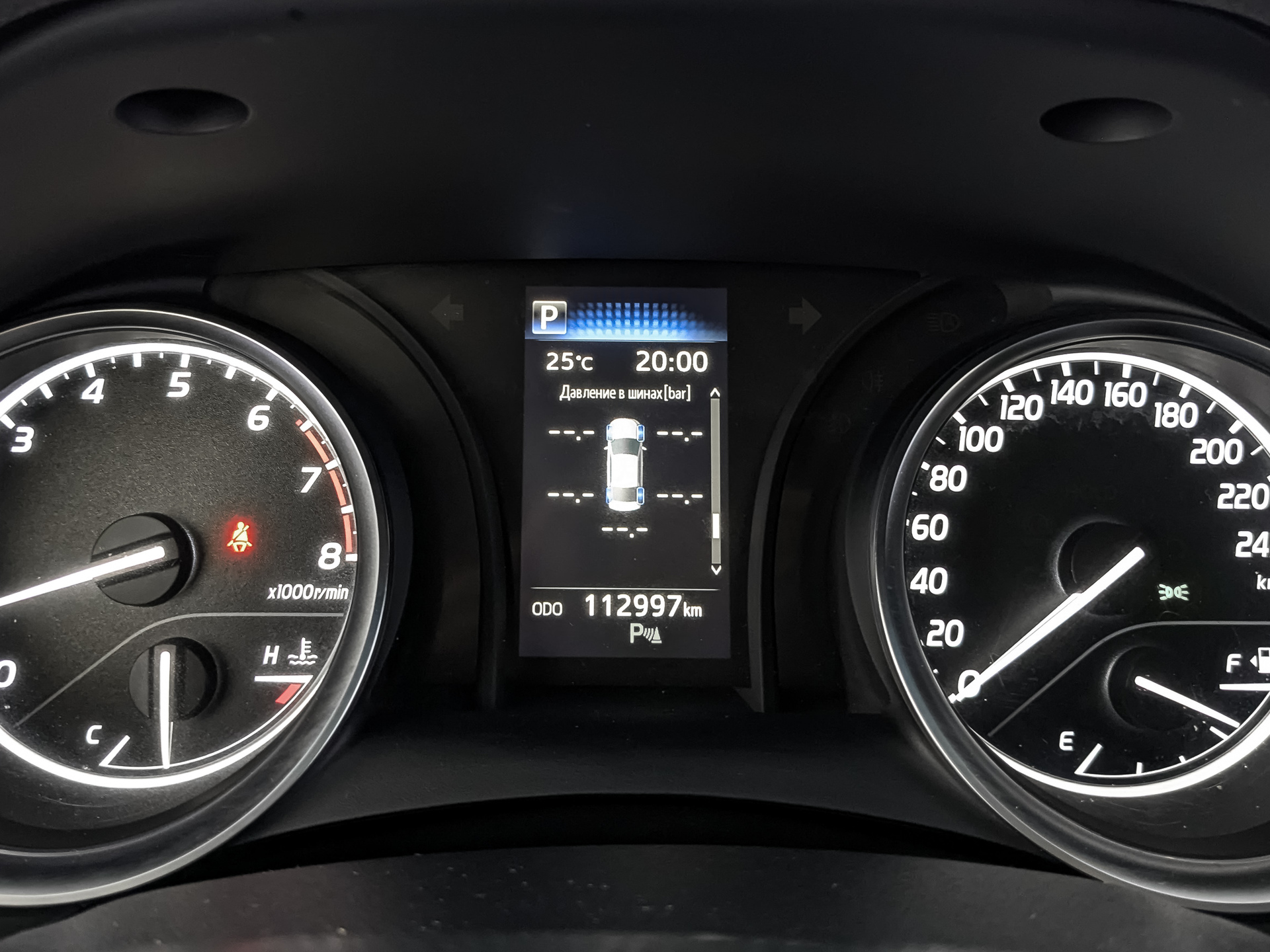 TOYOTA Camry 2.50 (181 л.с), автомат, 2020, пробег 112 991 км