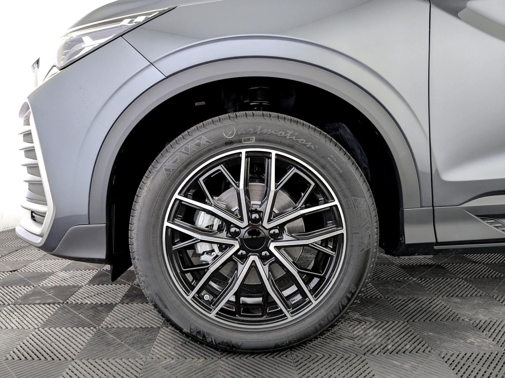 Фото Belgee X50+ Style 1.5T/147 7RT