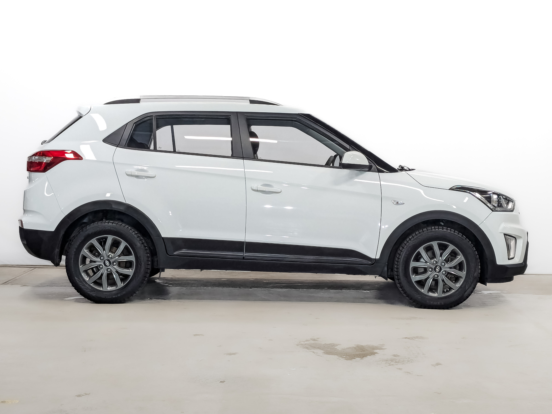 HYUNDAI Creta 1.60 (121 л.с), автомат, 2021, пробег 97 484 км