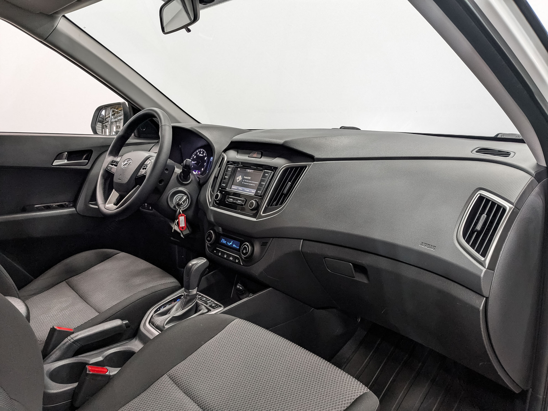 HYUNDAI Creta 1.60 (121 л.с), автомат, 2021, пробег 97 484 км
