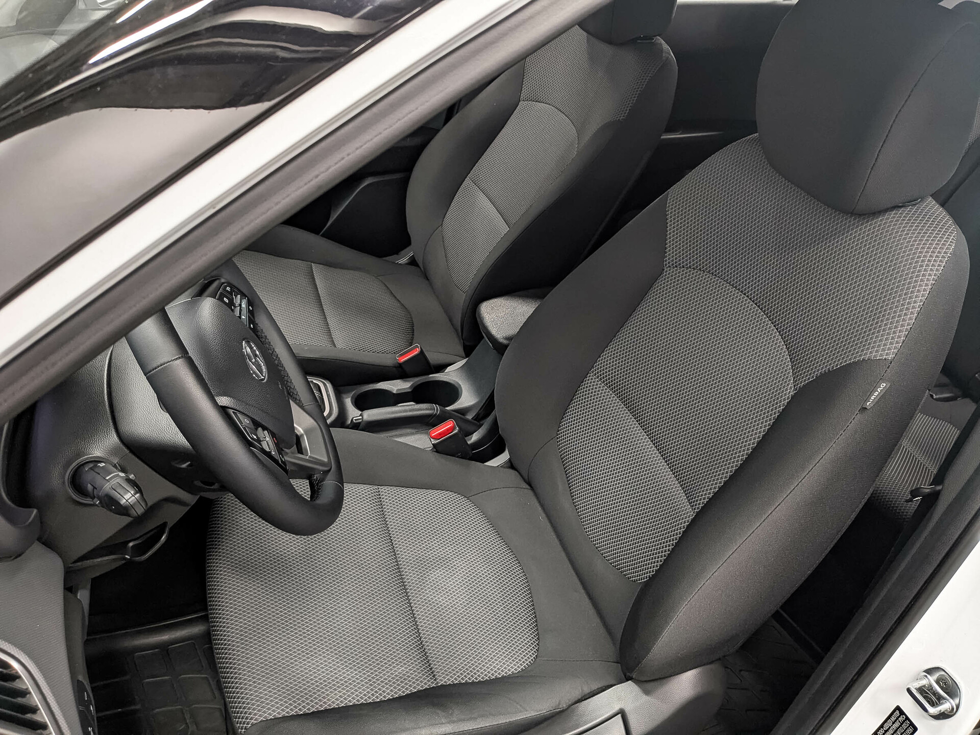HYUNDAI Creta 1.60 (121 л.с), автомат, 2021, пробег 97 484 км