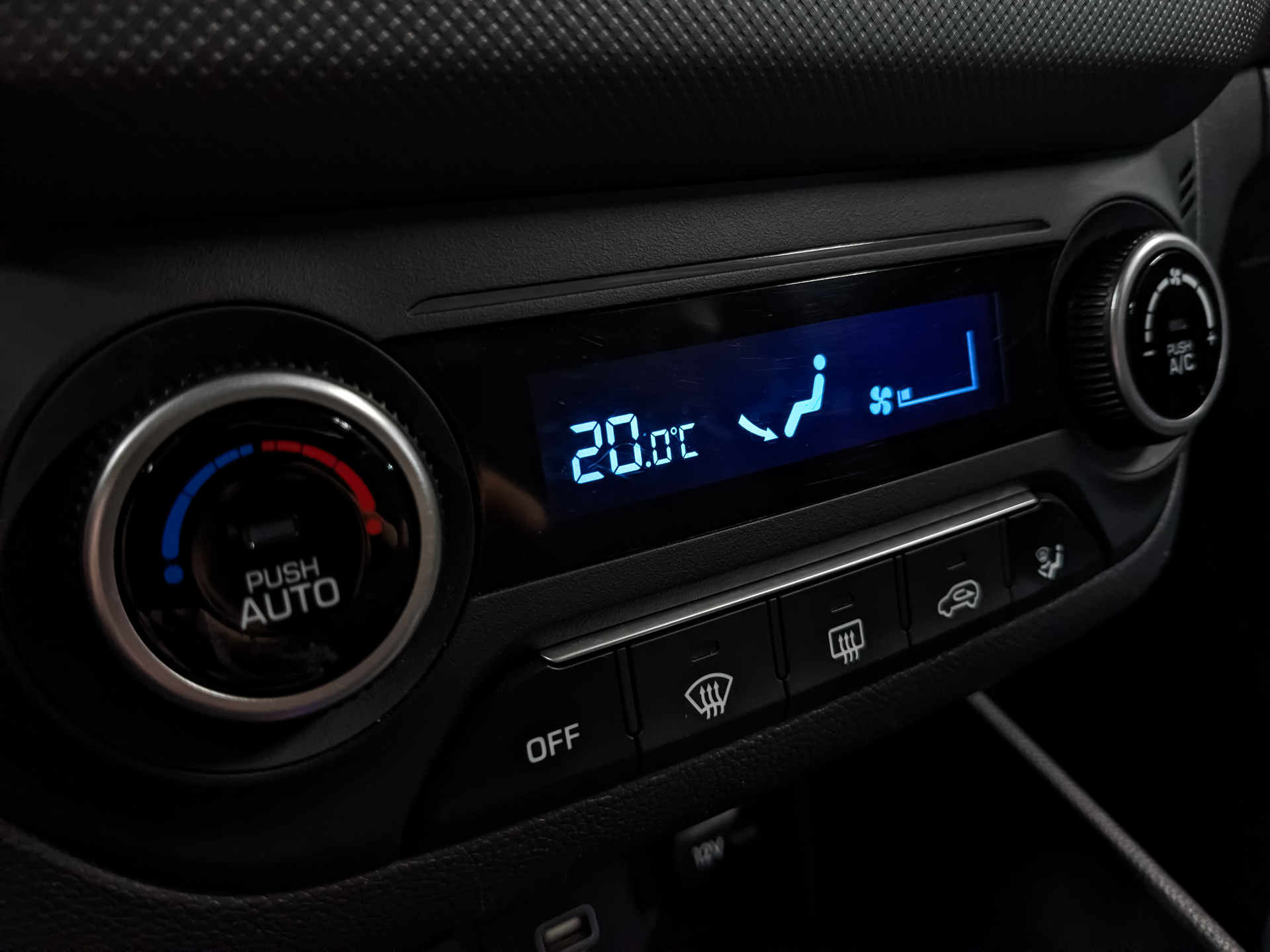 HYUNDAI Creta 1.60 (121 л.с), автомат, 2021, пробег 97 484 км