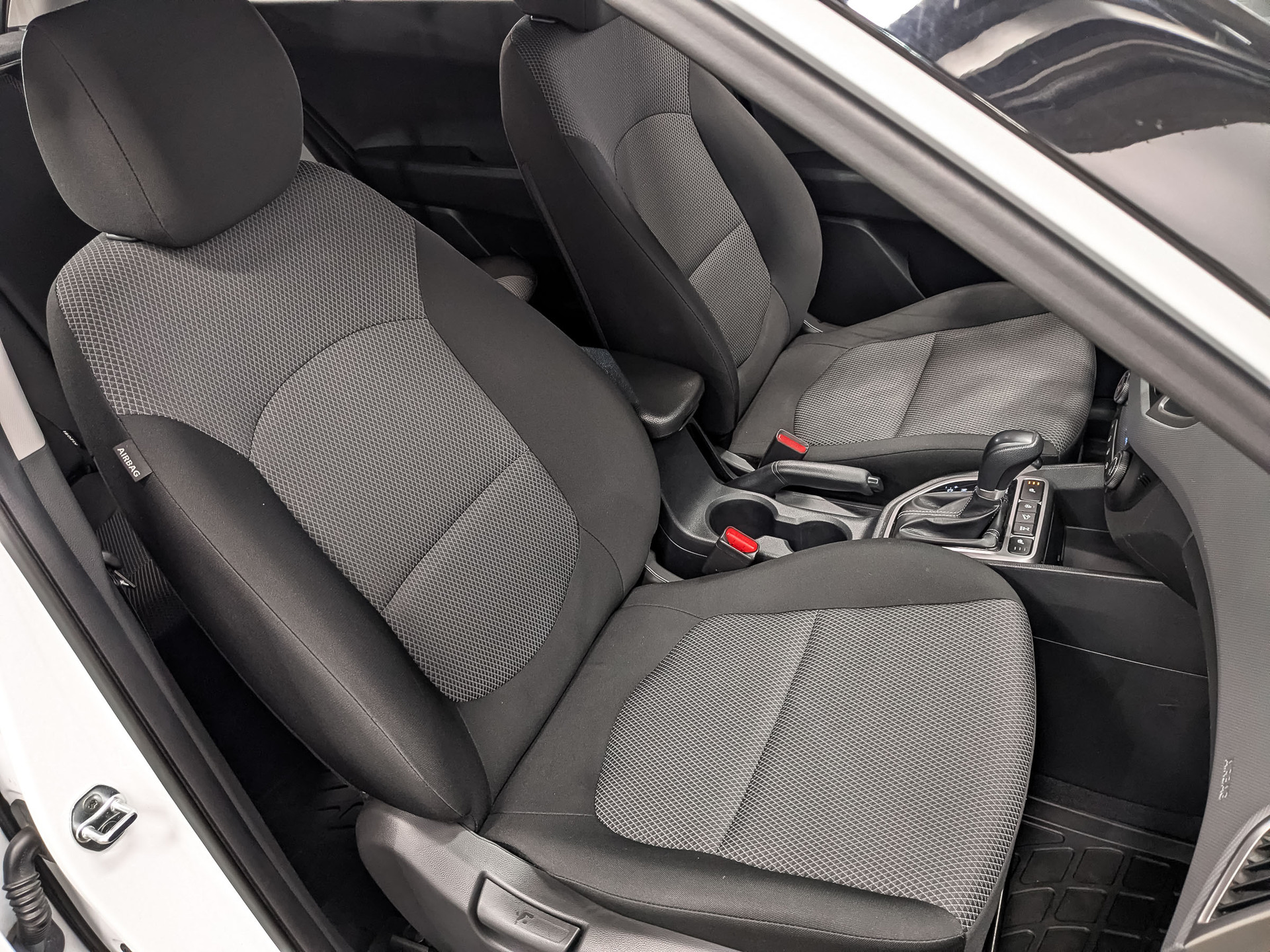 HYUNDAI Creta 1.60 (121 л.с), автомат, 2021, пробег 97 484 км