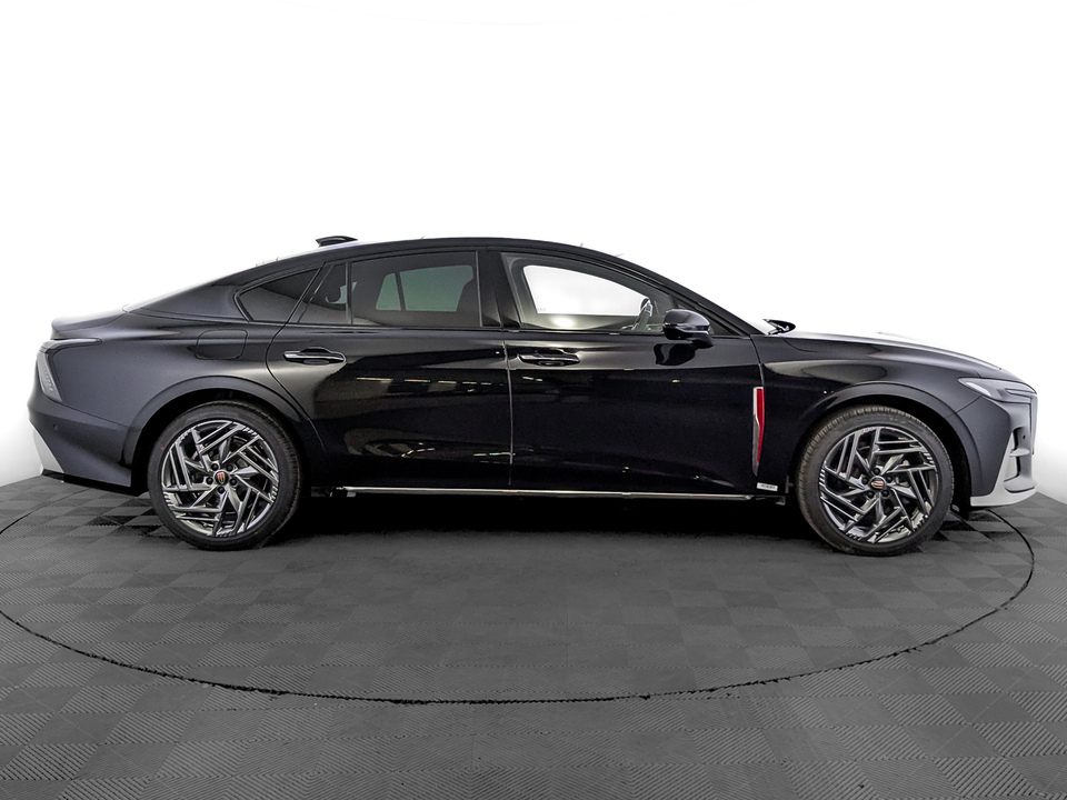 Hongqi H6 Dynamic 2.0T/245 8AT 5L