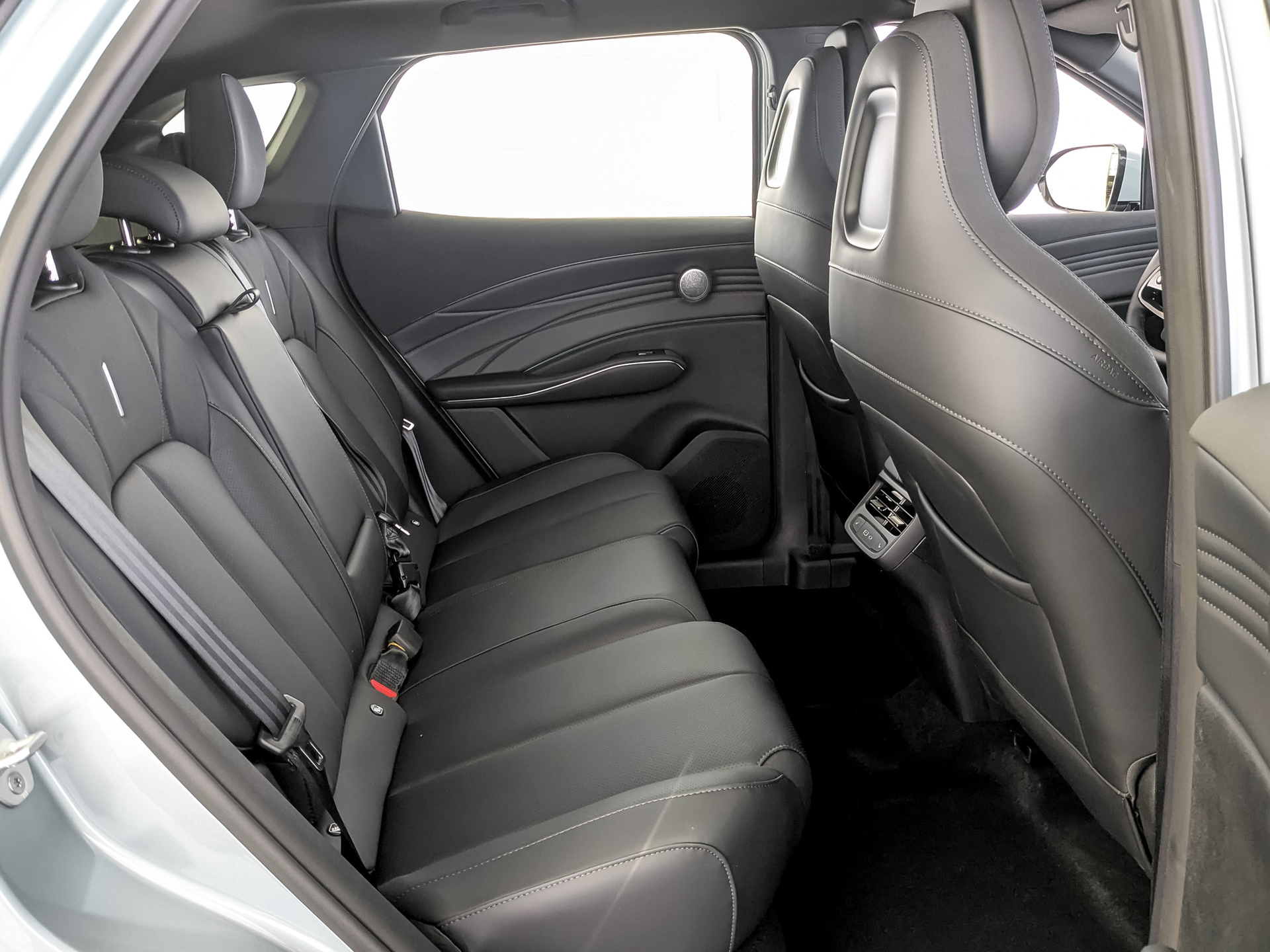 Фото Omoda C7 Стиль 1.6T/150 7RT 4WD