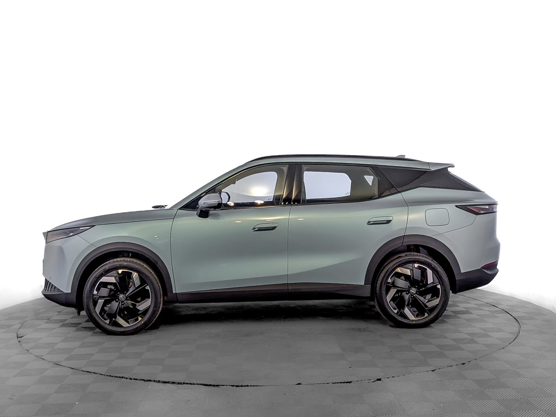 Фото Omoda C7 Стиль 1.6T/150 7RT 4WD