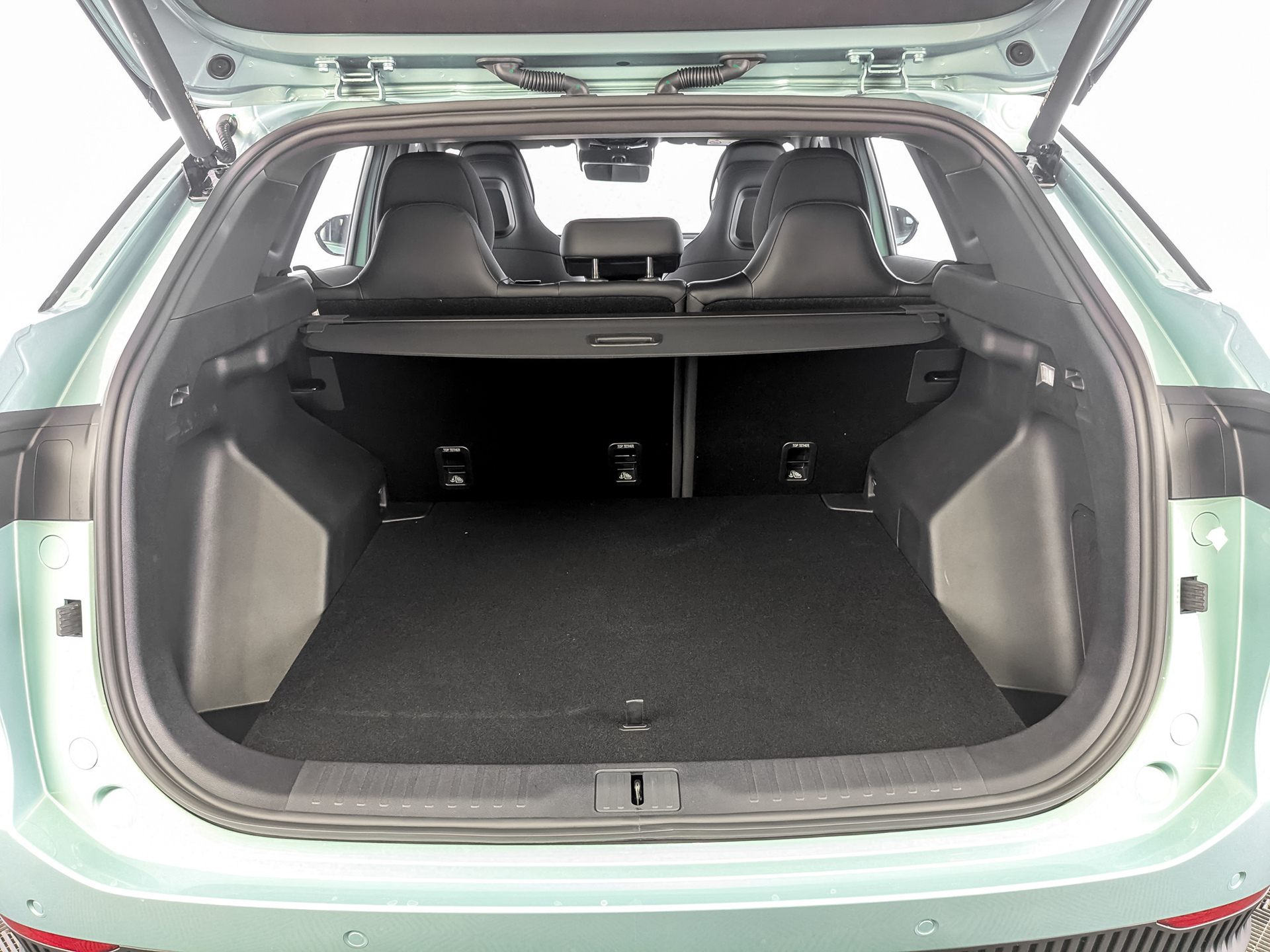 Фото Omoda C7 Стиль 1.6T/150 7RT 4WD
